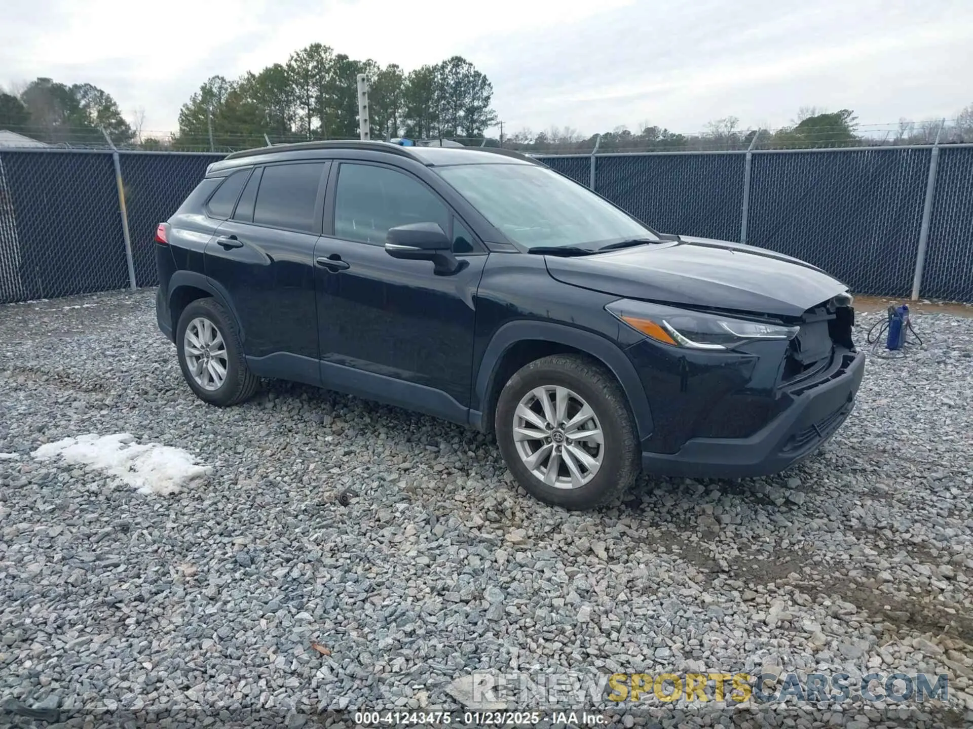 1 Photograph of a damaged car 7MUCAAAG6NV025247 TOYOTA COROLLA CROSS 2022