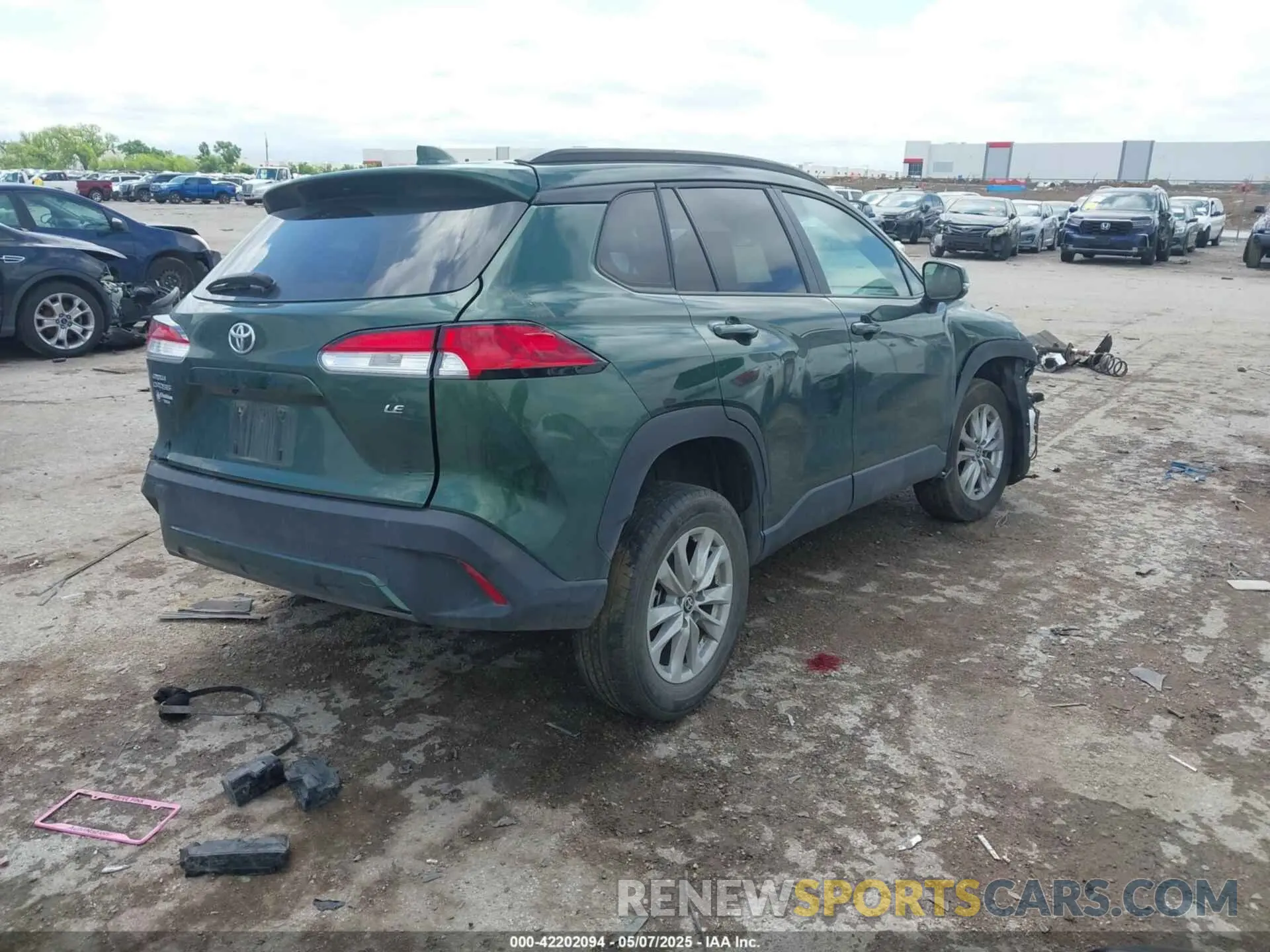 4 Фотография поврежденного автомобиля 7MUCAAAG9NV013304 TOYOTA COROLLA CROSS 2022