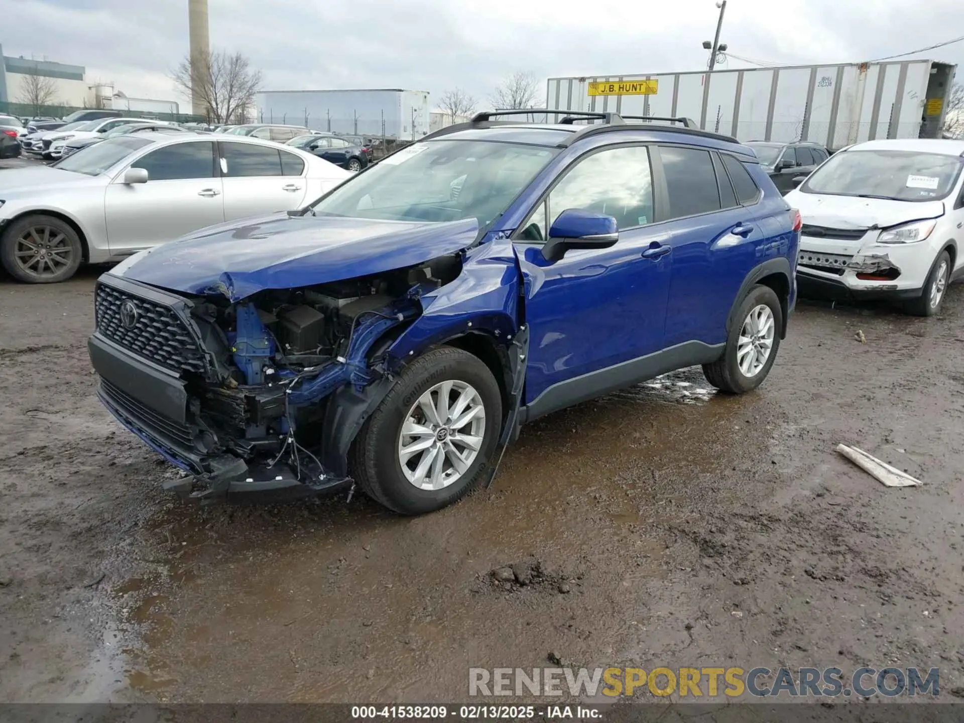 2 Фотография поврежденного автомобиля 7MUCAABG1NV021685 TOYOTA COROLLA CROSS 2022