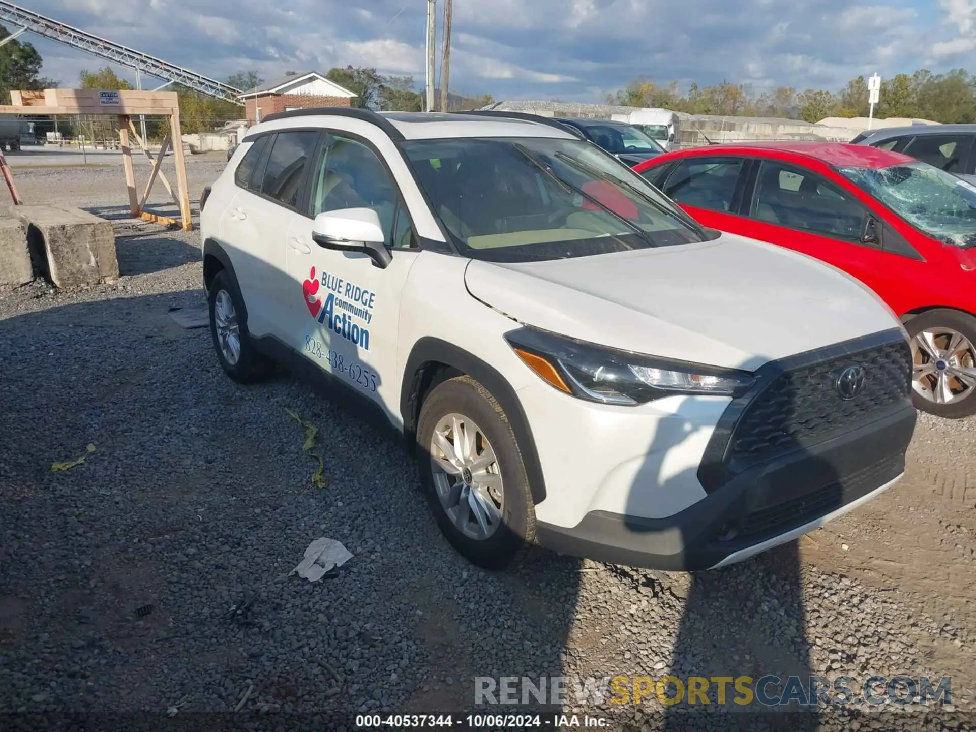 1 Photograph of a damaged car 7MUBAABG6PV055085 TOYOTA COROLLA CROSS 2023