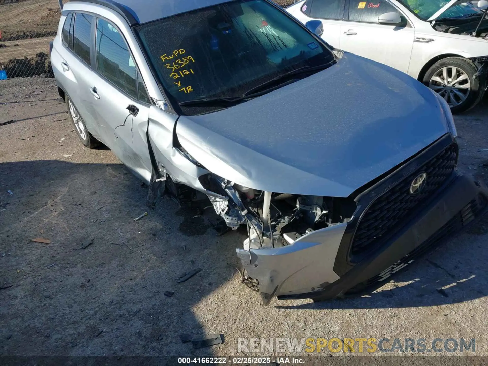 6 Photograph of a damaged car 7MUCAAAG5PV051857 TOYOTA COROLLA CROSS 2023