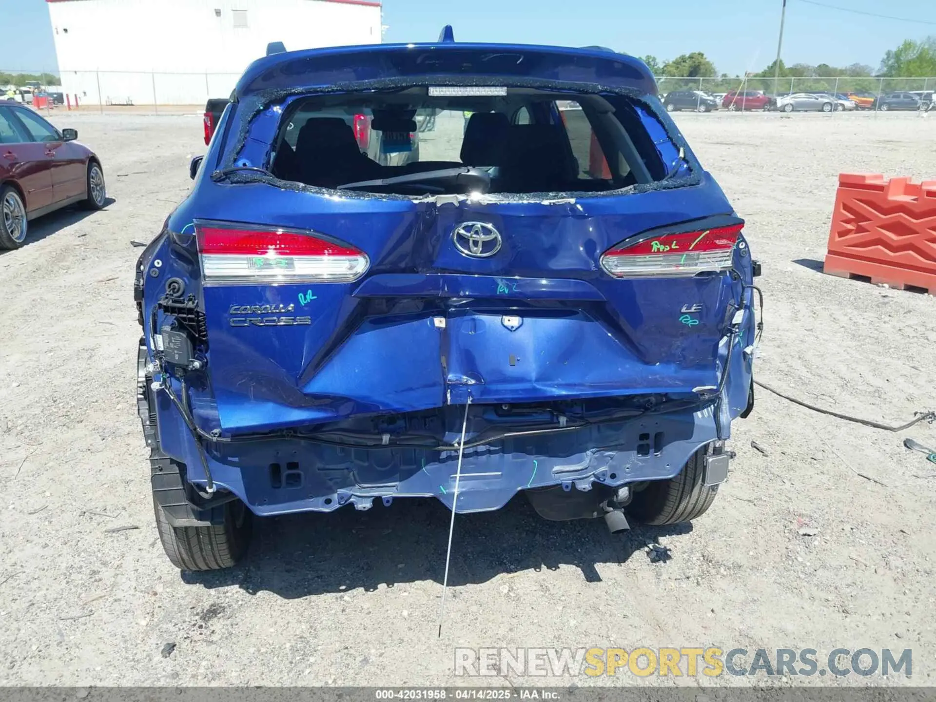 6 Фотография поврежденного автомобиля 7MUCAAAG8PV065431 TOYOTA COROLLA CROSS 2023
