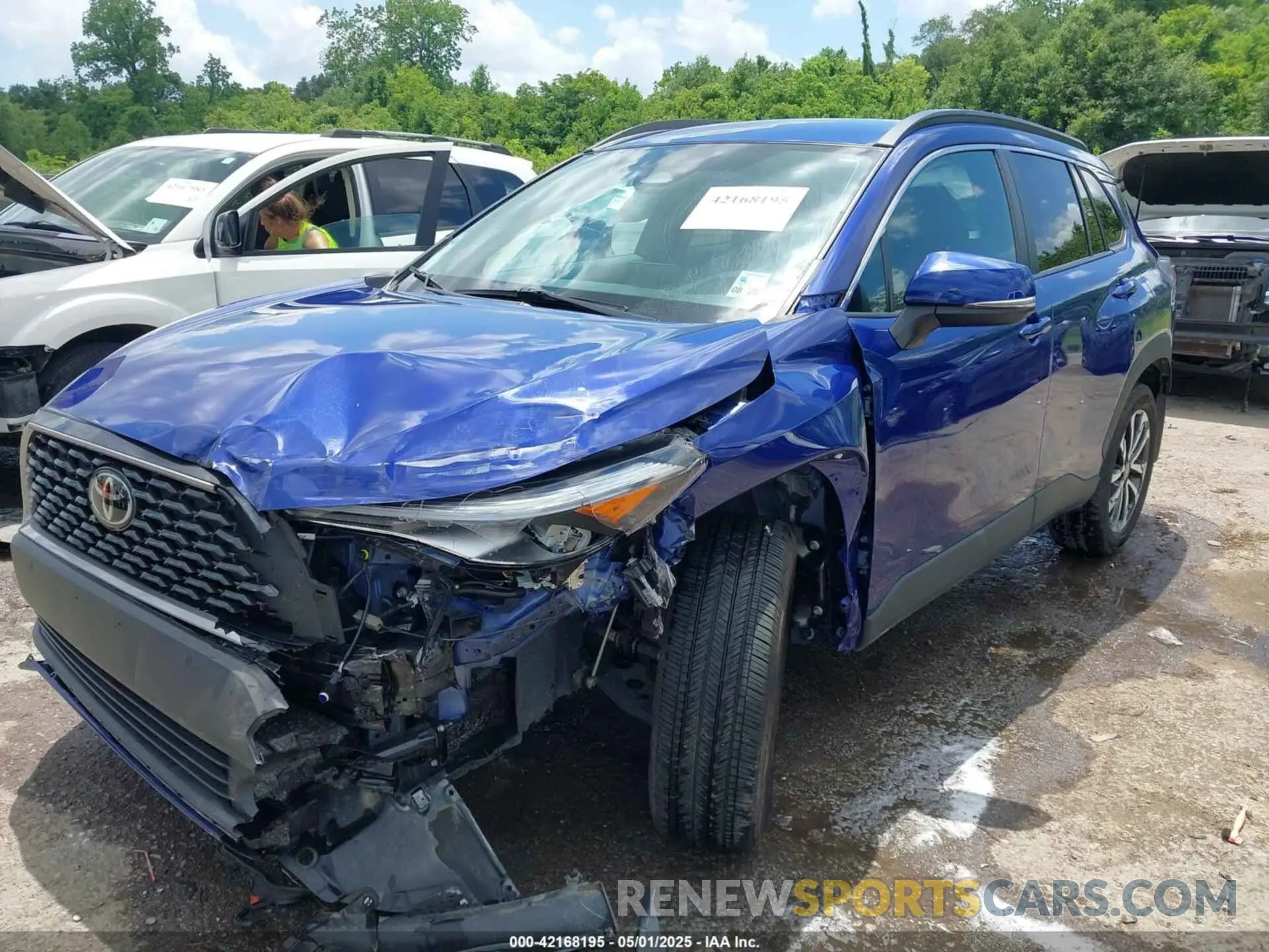 2 Фотография поврежденного автомобиля 7MUEAAAG7PV065106 TOYOTA COROLLA CROSS 2023