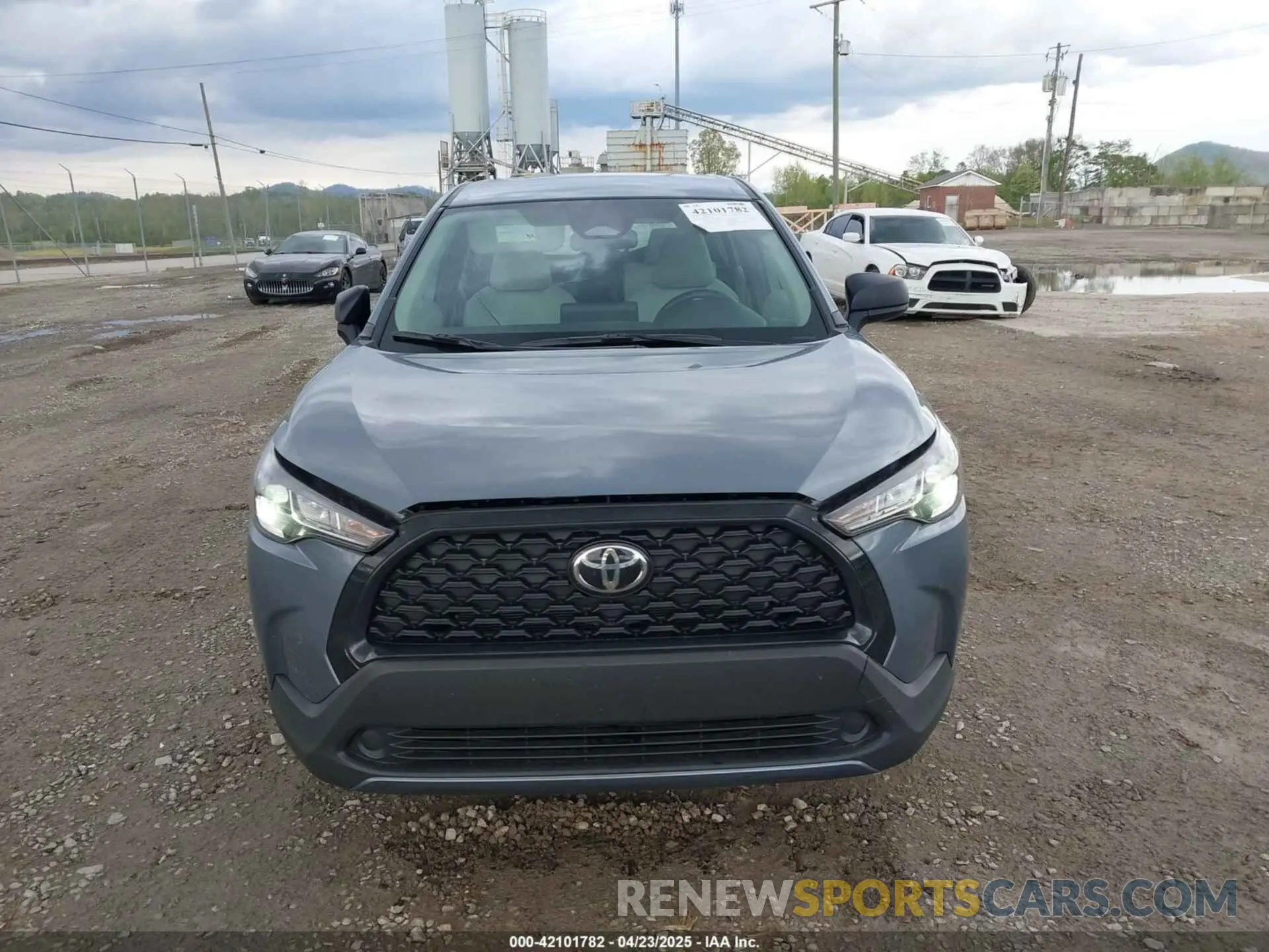13 Фотография поврежденного автомобиля 7MUAAAAG2RV115508 TOYOTA COROLLA CROSS 2024