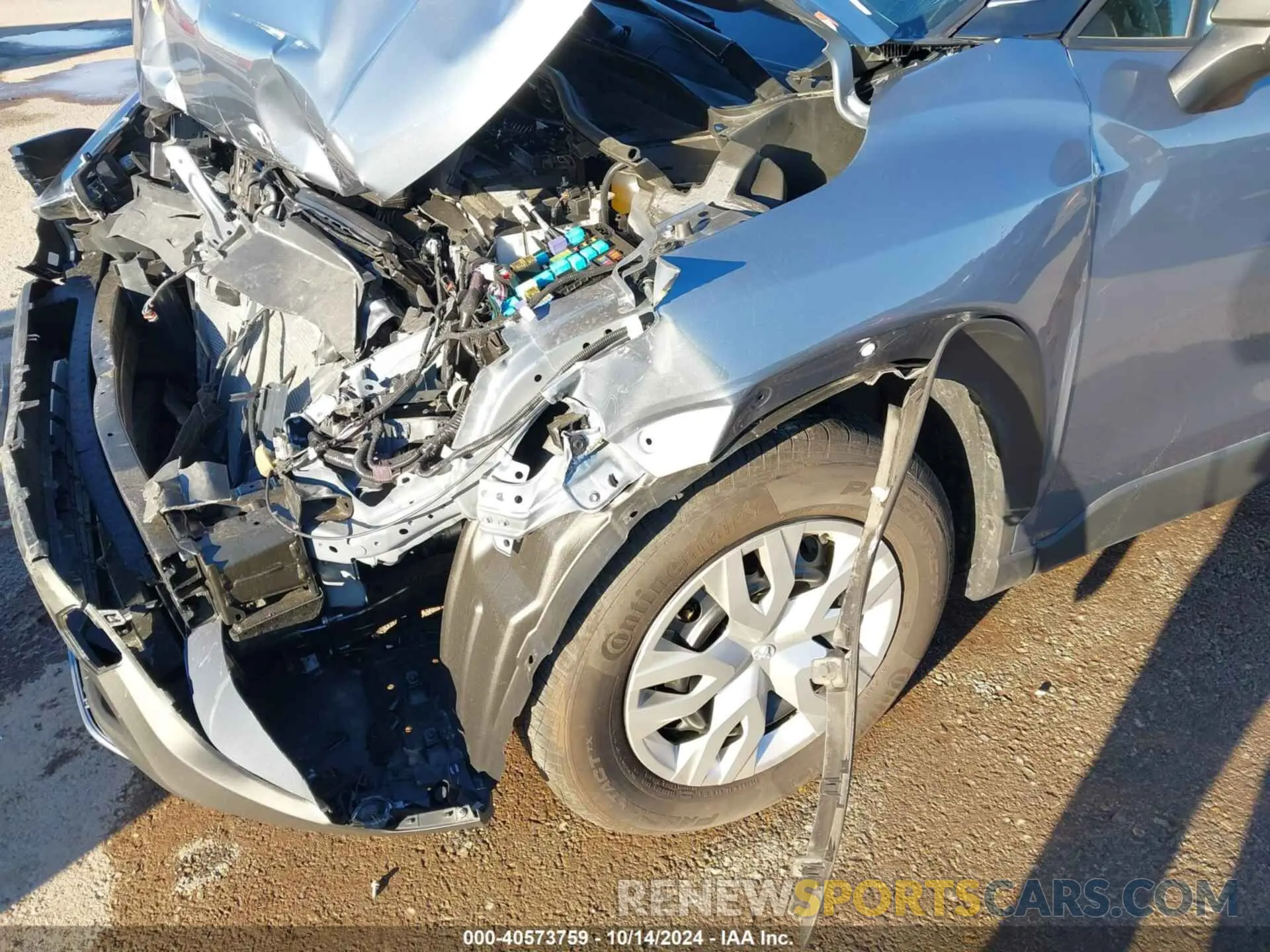 21 Photograph of a damaged car 7MUAAAAG7RV092064 TOYOTA COROLLA CROSS 2024