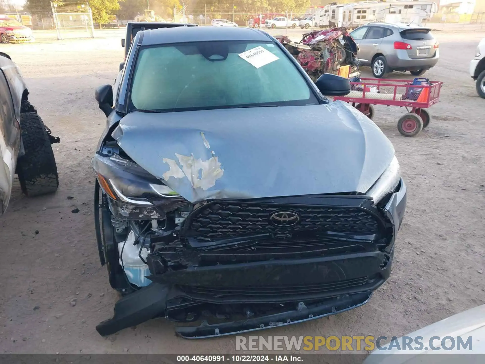 11 Photograph of a damaged car 7MUAAABG0RV103372 TOYOTA COROLLA CROSS 2024