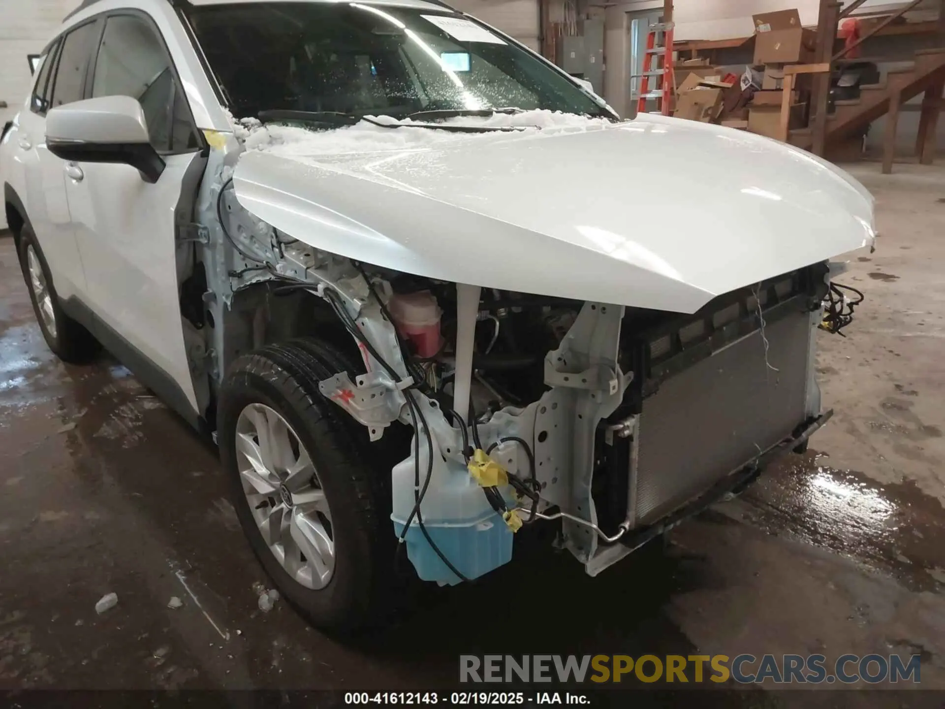 18 Фотография поврежденного автомобиля 7MUBAABG1RV105846 TOYOTA COROLLA CROSS 2024