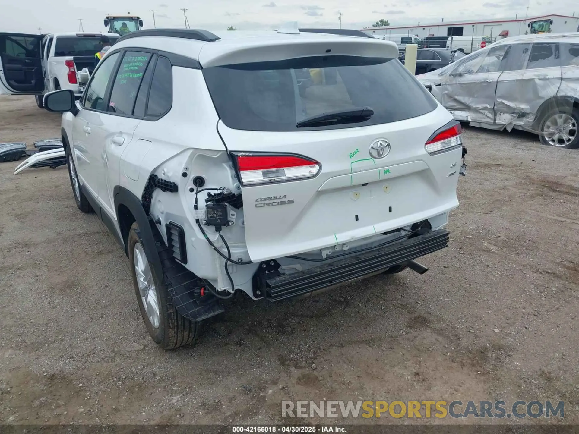 21 Фотография поврежденного автомобиля 7MUBAABGXRV106963 TOYOTA COROLLA CROSS 2024