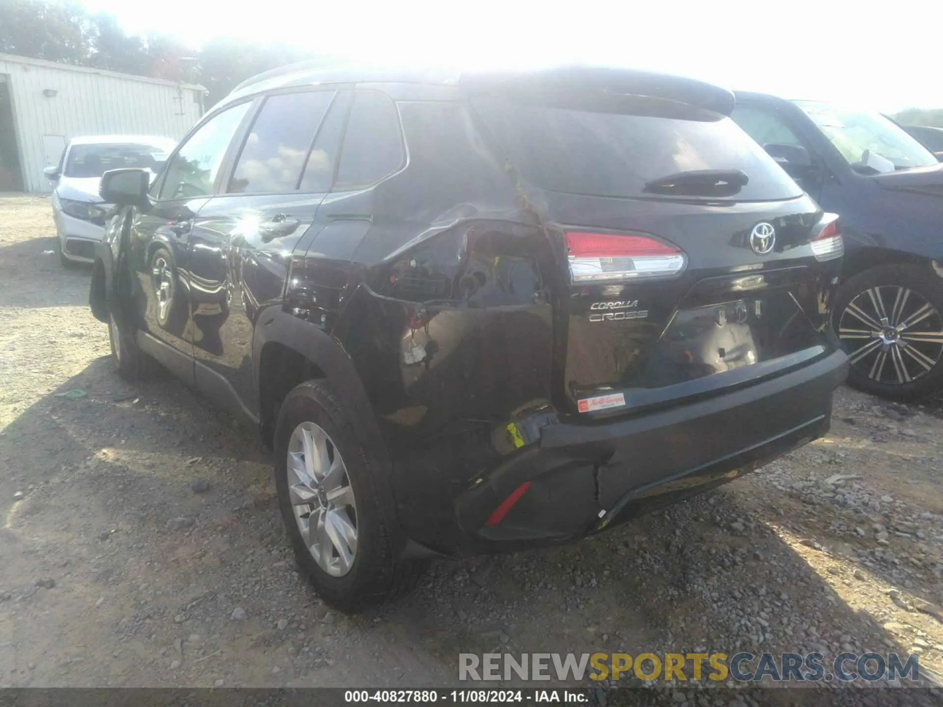 3 Фотография поврежденного автомобиля 7MUCAAAG3RV078266 TOYOTA COROLLA CROSS 2024
