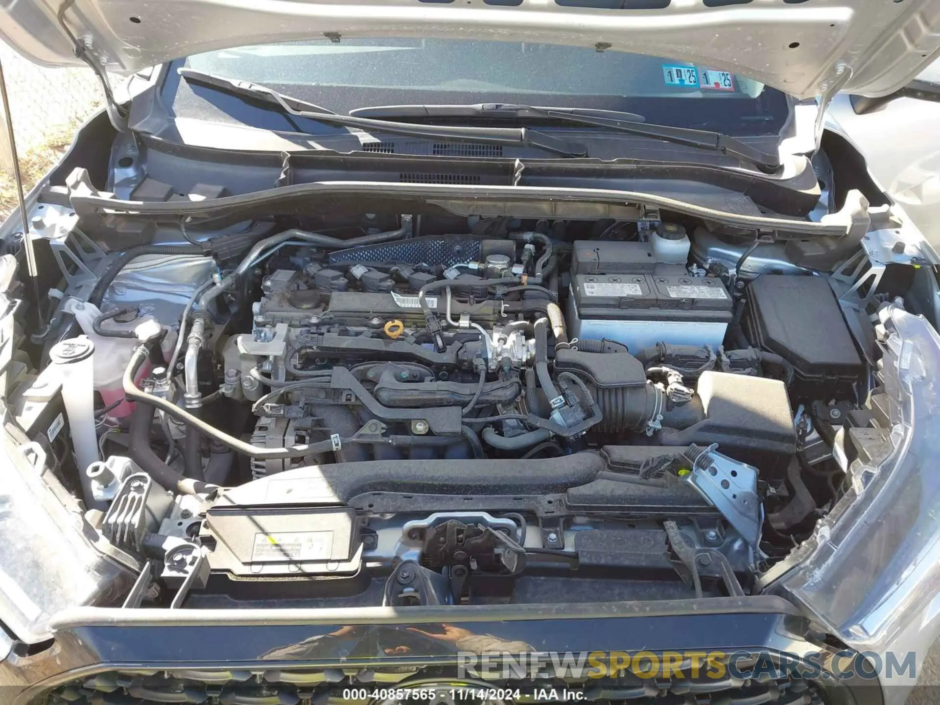10 Фотография поврежденного автомобиля 7MUCAAAGXRV078300 TOYOTA COROLLA CROSS 2024