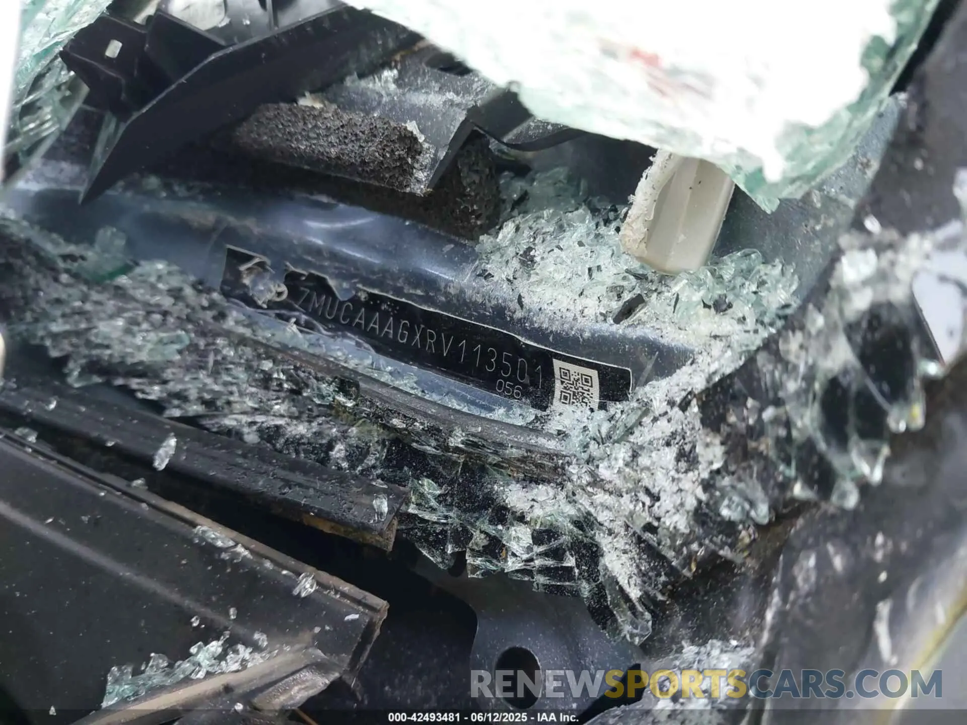9 Photograph of a damaged car 7MUCAAAGXRV113501 TOYOTA COROLLA CROSS 2024