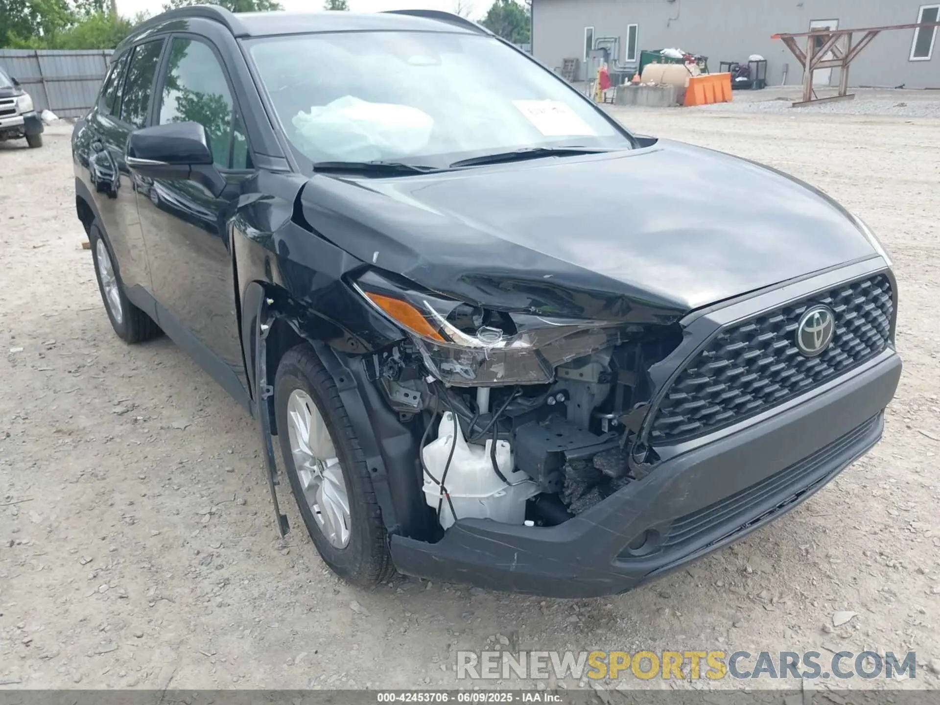6 Фотография поврежденного автомобиля 7MUCAABG0RV108631 TOYOTA COROLLA CROSS 2024