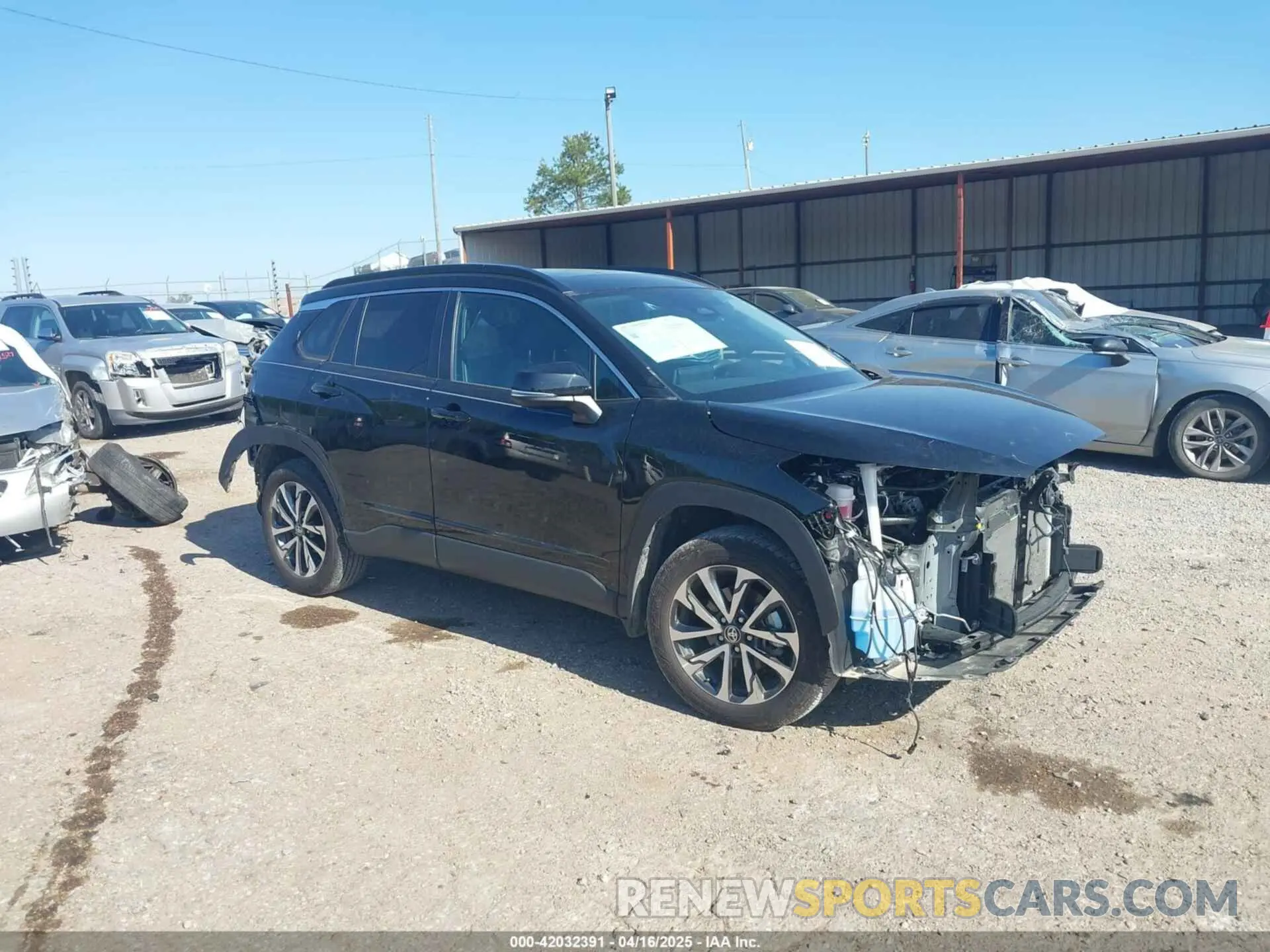 1 Фотография поврежденного автомобиля 7MUDAAAG0RV080383 TOYOTA COROLLA CROSS 2024