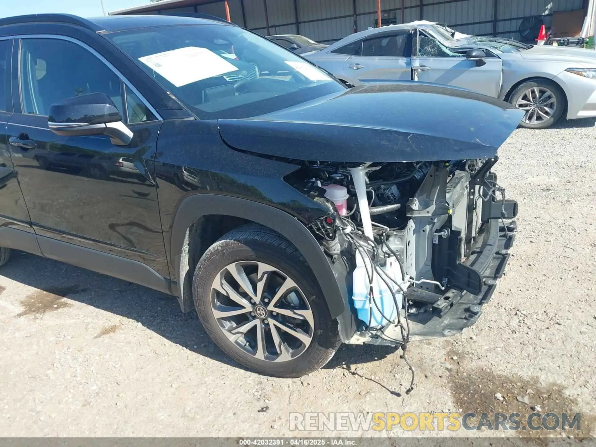 18 Фотография поврежденного автомобиля 7MUDAAAG0RV080383 TOYOTA COROLLA CROSS 2024