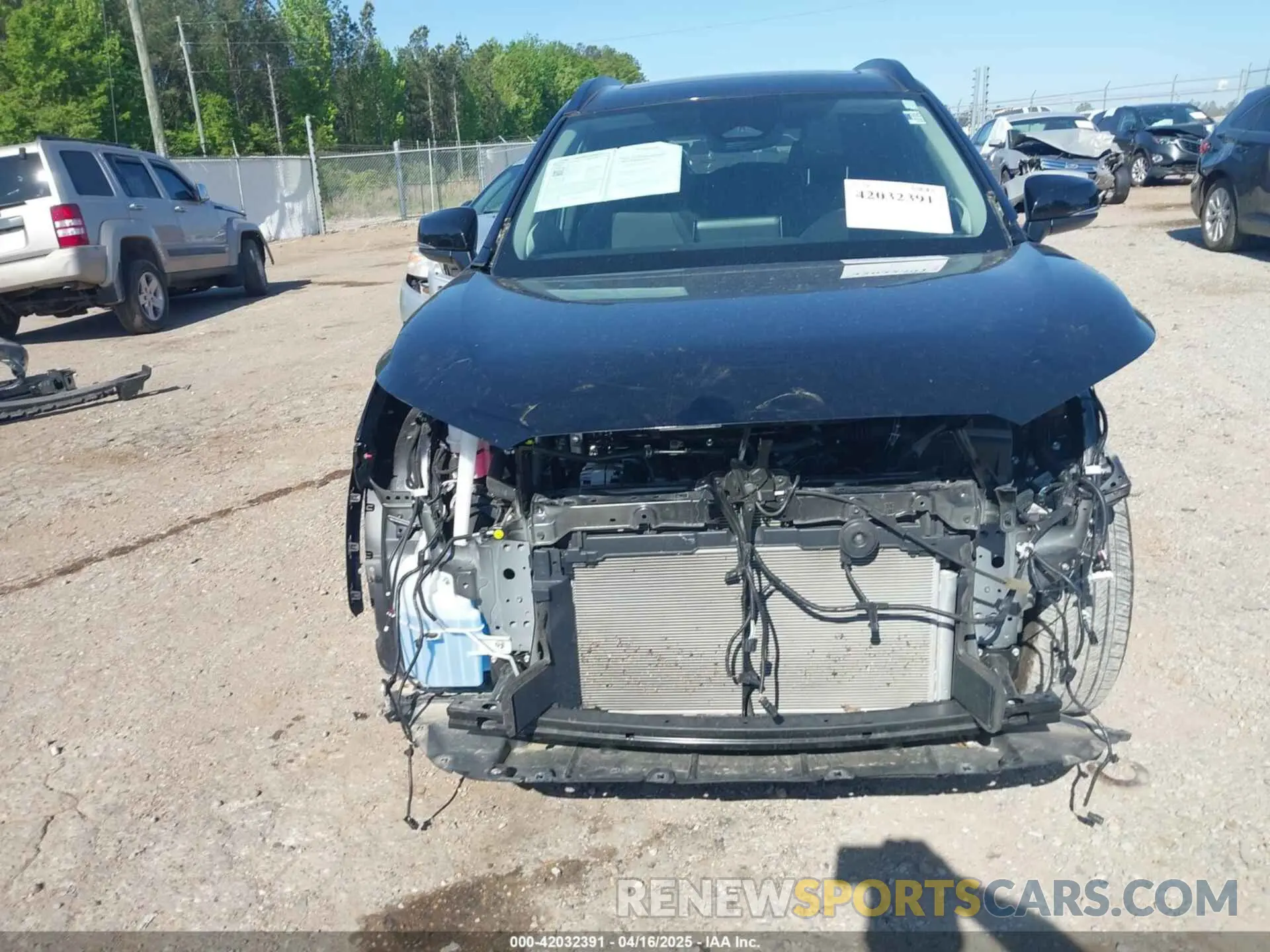 6 Фотография поврежденного автомобиля 7MUDAAAG0RV080383 TOYOTA COROLLA CROSS 2024