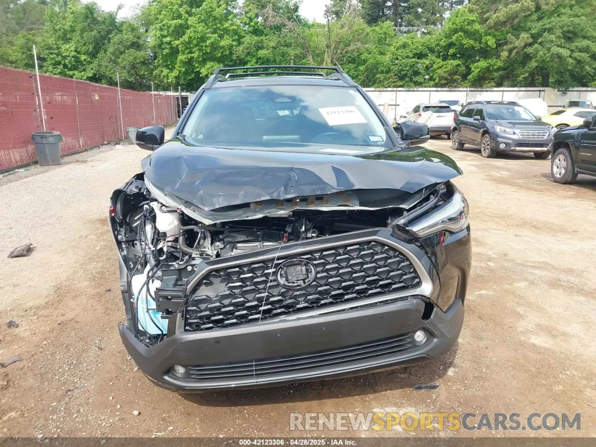 13 Фотография поврежденного автомобиля 7MUDAAAG4RV099759 TOYOTA COROLLA CROSS 2024
