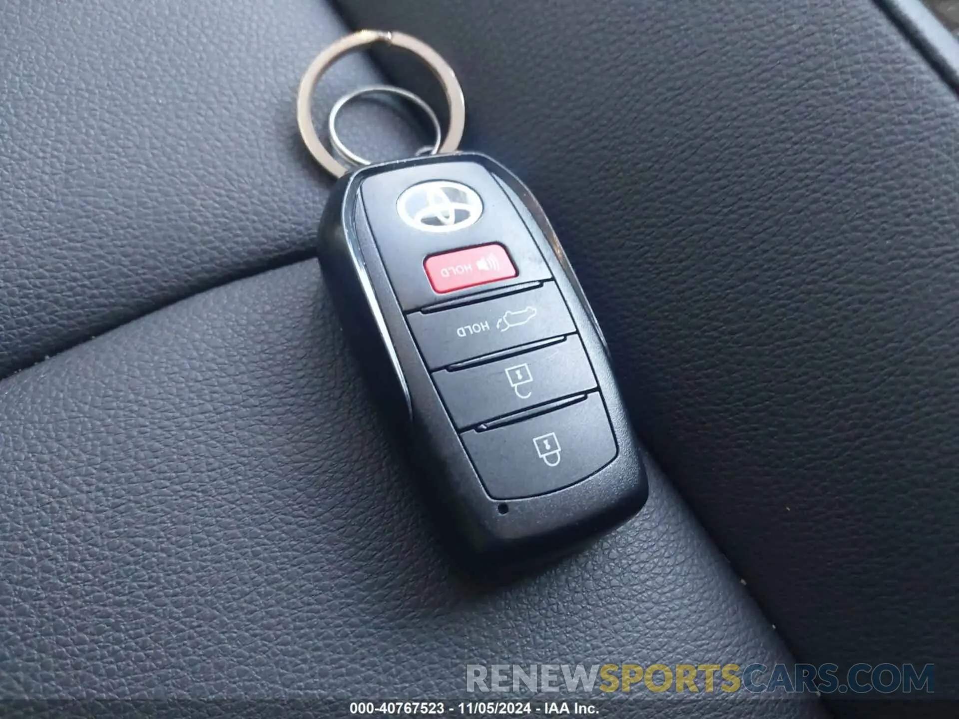 11 Фотография поврежденного автомобиля 7MUDAABG3RV103279 TOYOTA COROLLA CROSS 2024