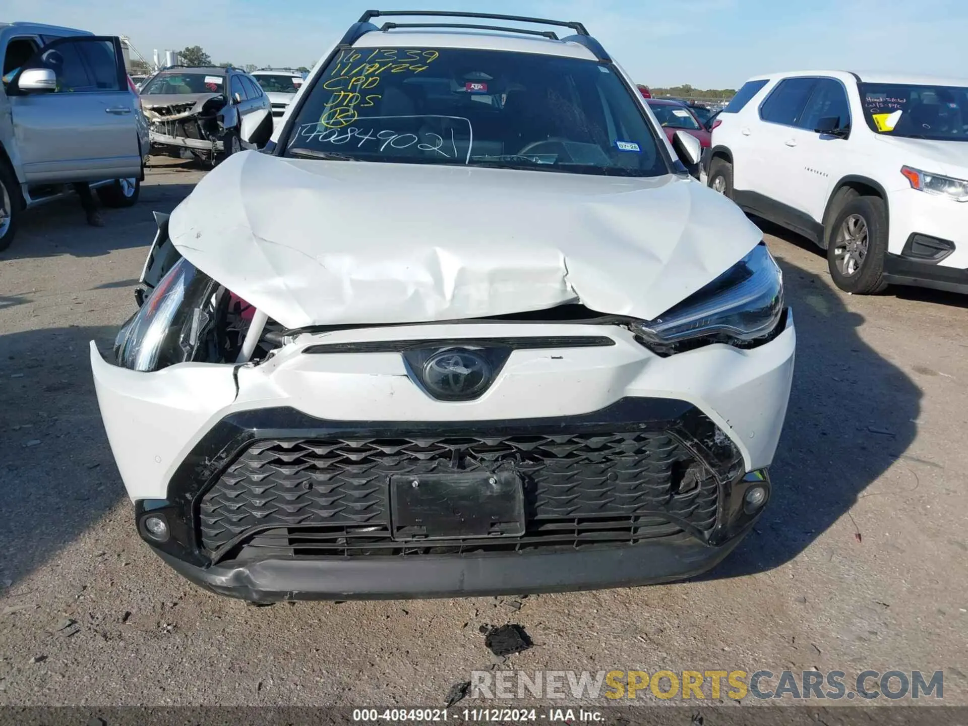 6 Photograph of a damaged car 7MUFBABG0RV044732 TOYOTA COROLLA CROSS HYBRID 2024