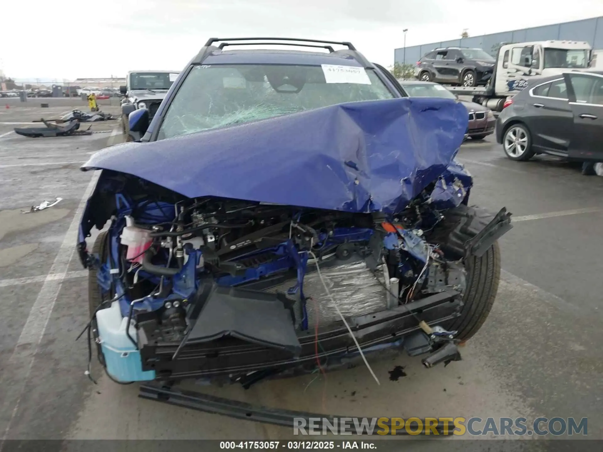 12 Photograph of a damaged car 7MUFBABG3RV051786 TOYOTA COROLLA CROSS HYBRID 2024