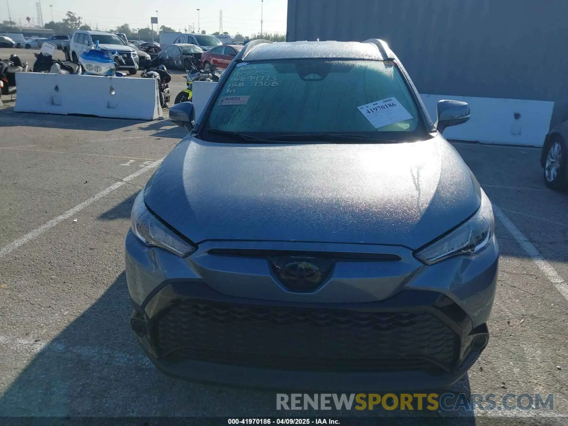 12 Photograph of a damaged car 7MUFBABG6RV017308 TOYOTA COROLLA CROSS HYBRID 2024