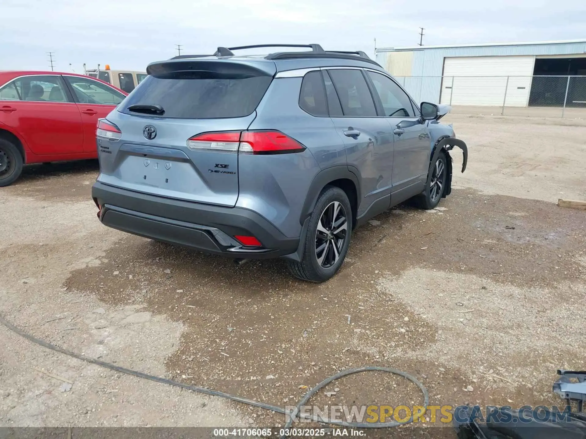 4 Фотография поврежденного автомобиля 7MUFBABG7SV066328 TOYOTA COROLLA CROSS HYBRID 2025