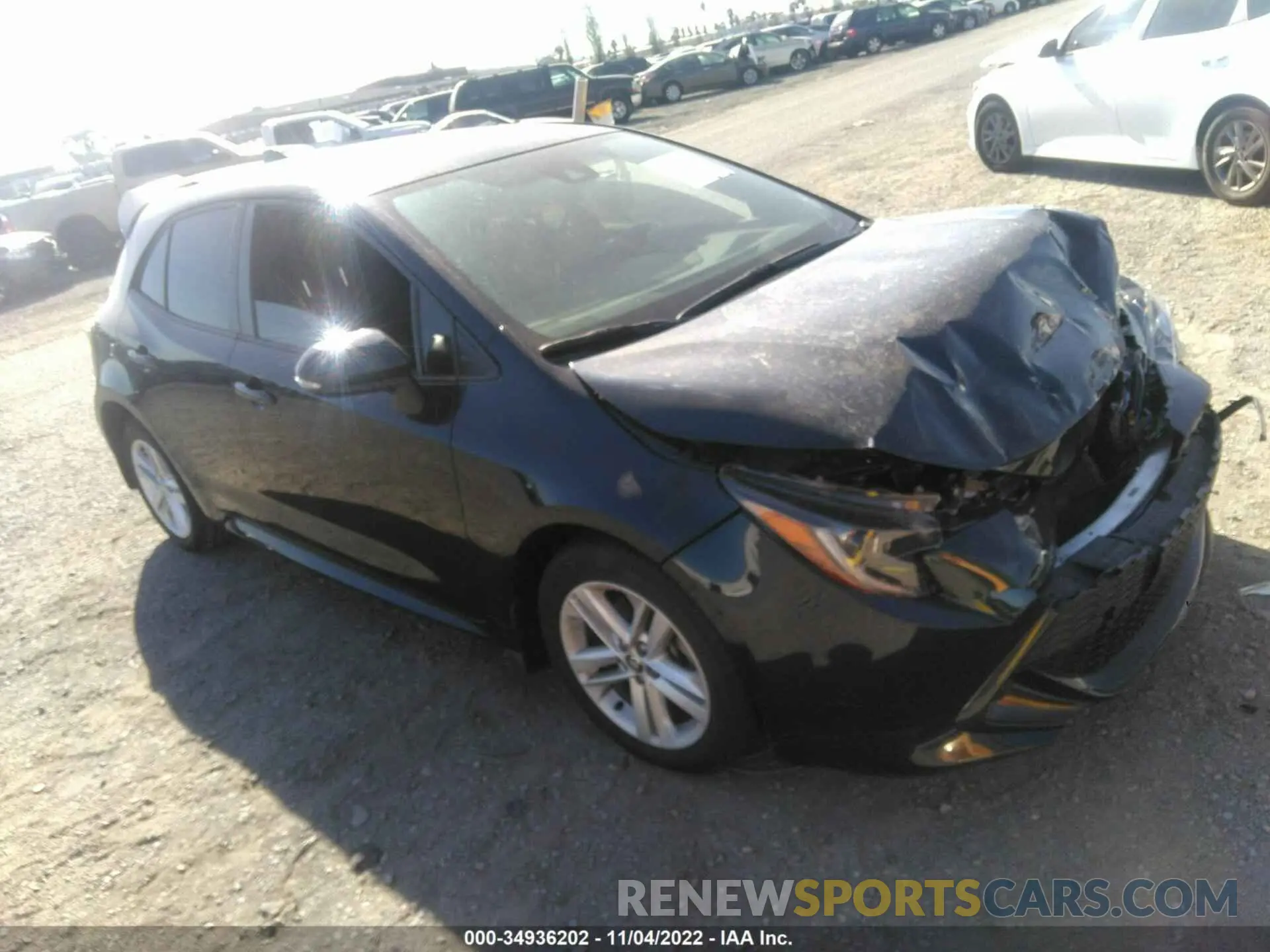 1 Photograph of a damaged car JTNK4RBE0K3038478 TOYOTA COROLLA HATCHBACK 2019