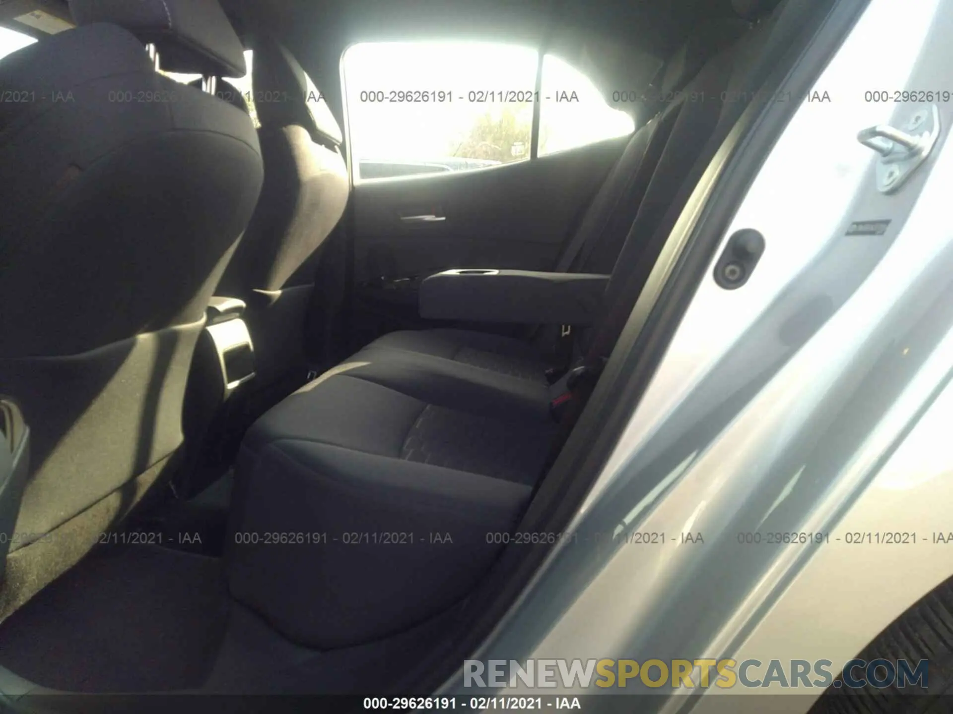 8 Photograph of a damaged car JTNK4RBE0K3070864 TOYOTA COROLLA HATCHBACK 2019