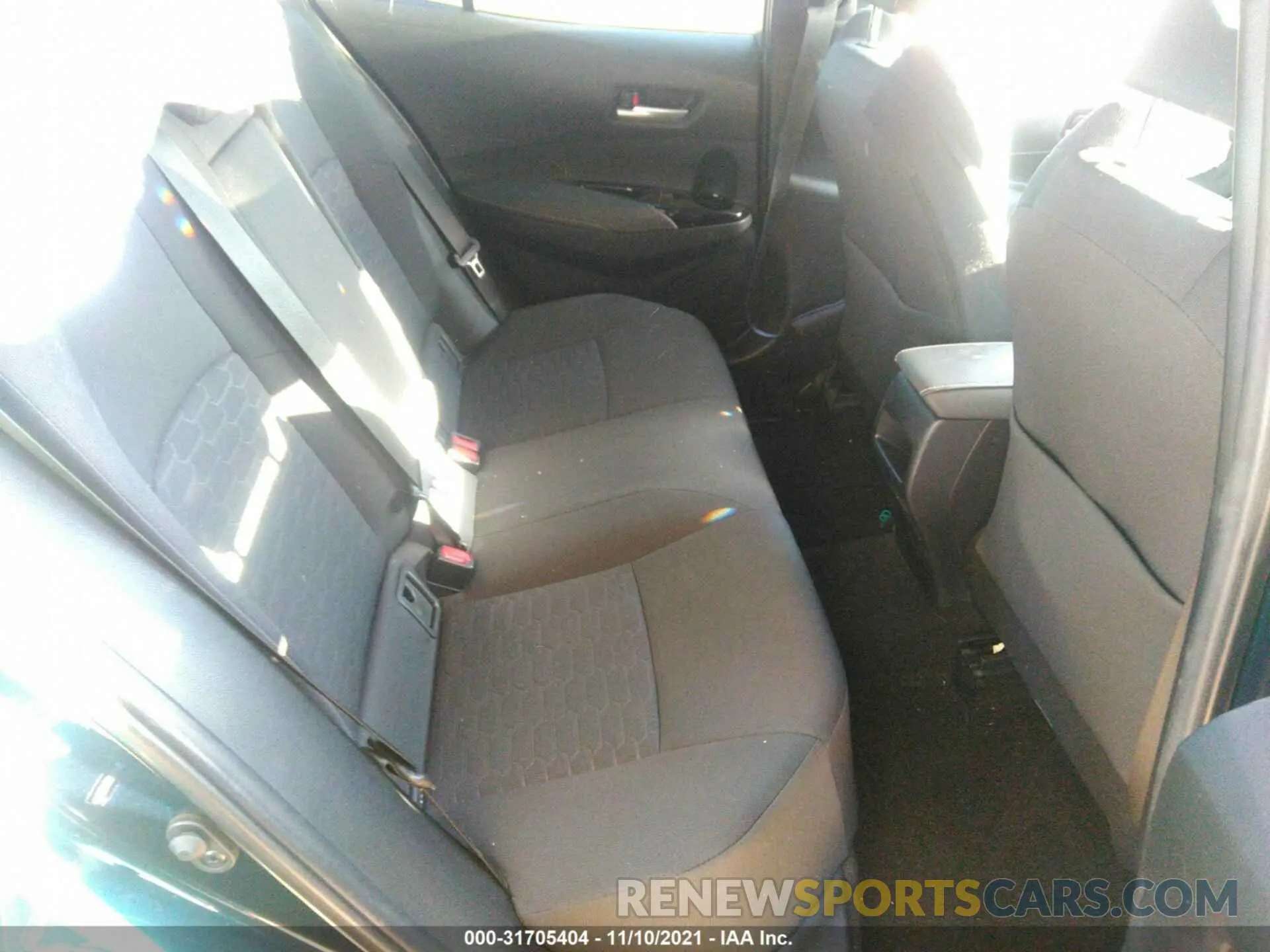 8 Photograph of a damaged car JTNK4RBE1K3029496 TOYOTA COROLLA HATCHBACK 2019