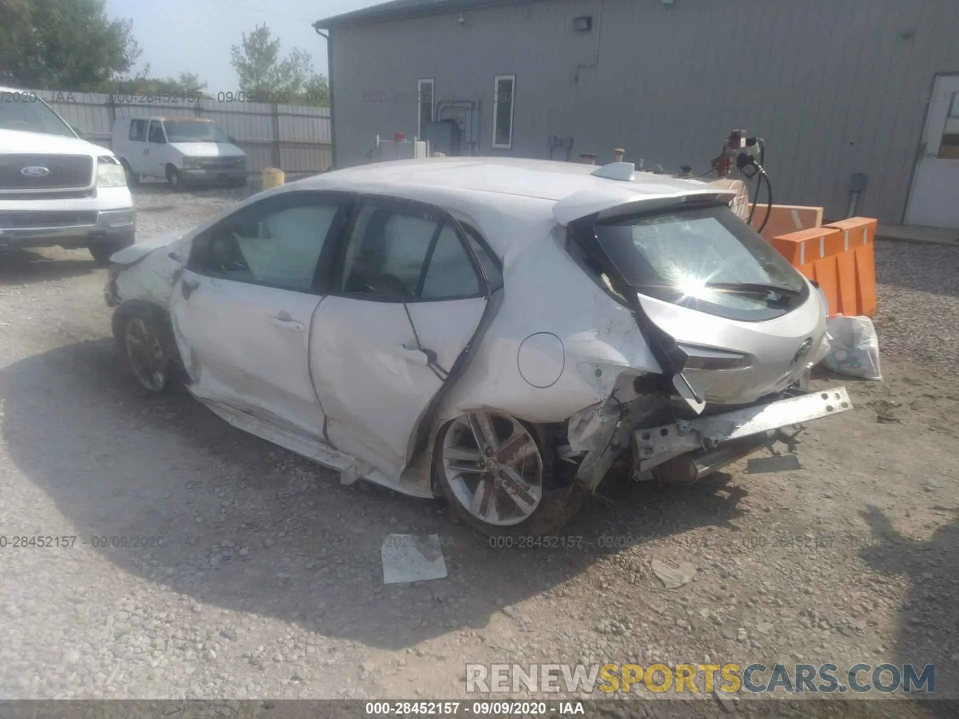 3 Photograph of a damaged car JTNK4RBE2K3040264 TOYOTA COROLLA HATCHBACK 2019