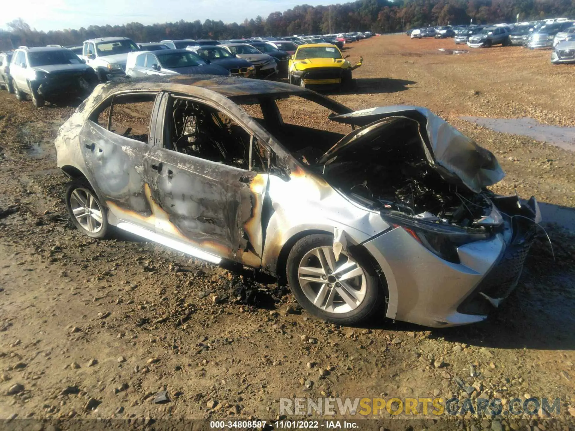 1 Photograph of a damaged car JTNK4RBE4K3013552 TOYOTA COROLLA HATCHBACK 2019