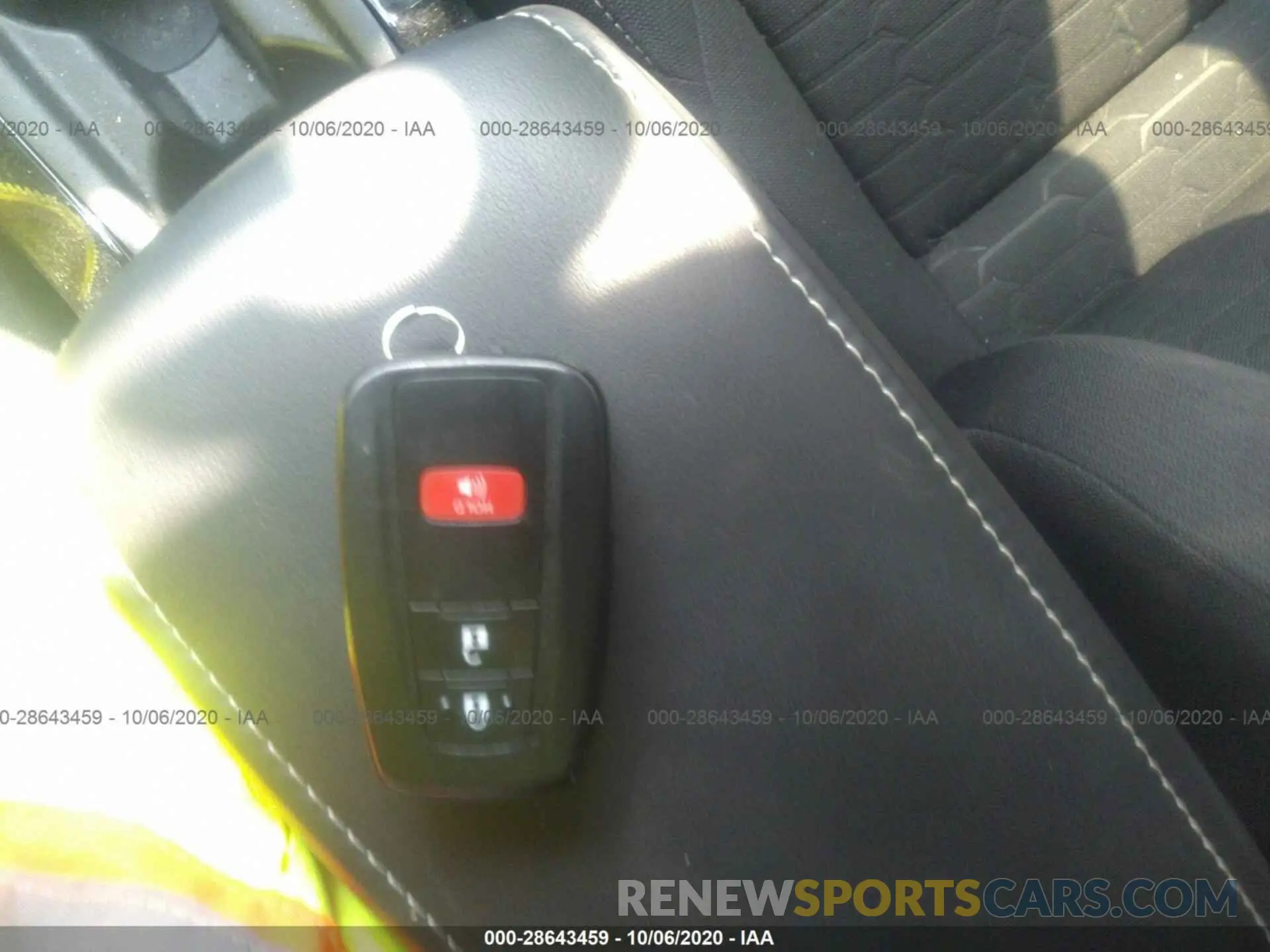 11 Photograph of a damaged car JTNK4RBE5K3056605 TOYOTA COROLLA HATCHBACK 2019