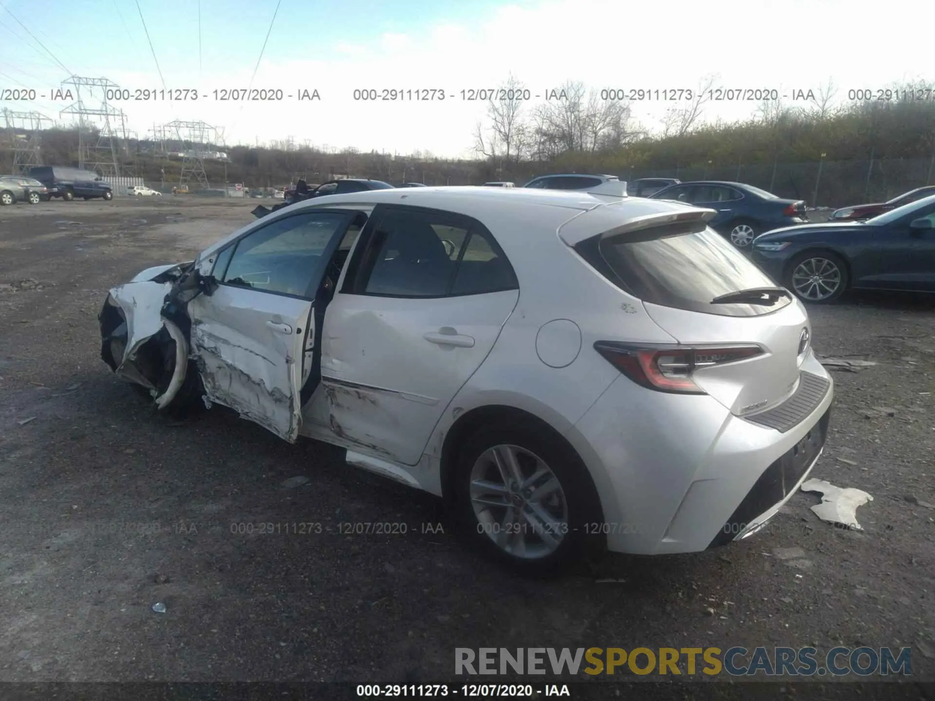 3 Фотография поврежденного автомобиля JTNK4RBE7K3008295 TOYOTA COROLLA HATCHBACK 2019