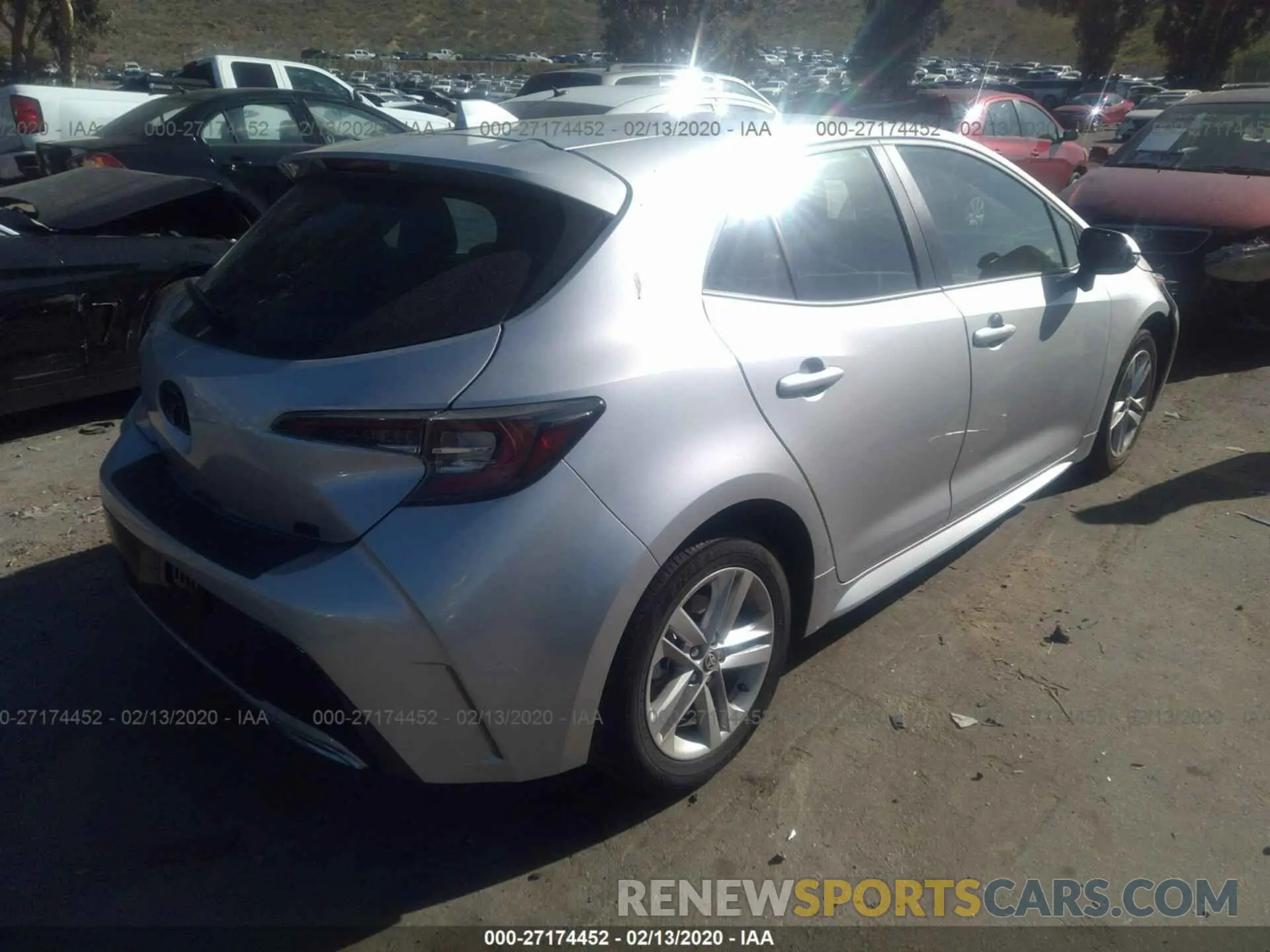 4 Photograph of a damaged car JTNK4RBEXK3064179 TOYOTA COROLLA HATCHBACK 2019