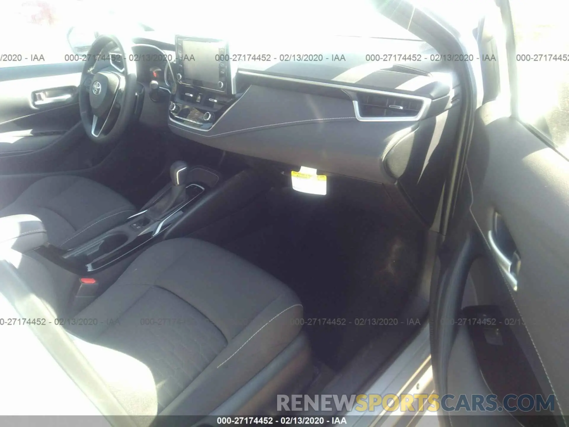 5 Photograph of a damaged car JTNK4RBEXK3064179 TOYOTA COROLLA HATCHBACK 2019