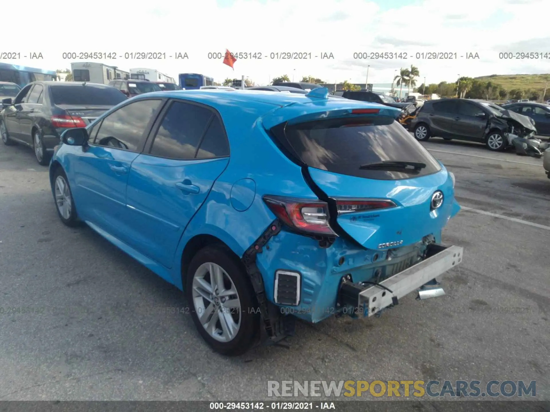 3 Photograph of a damaged car JTND4RBE3L3088804 TOYOTA COROLLA HATCHBACK 2020