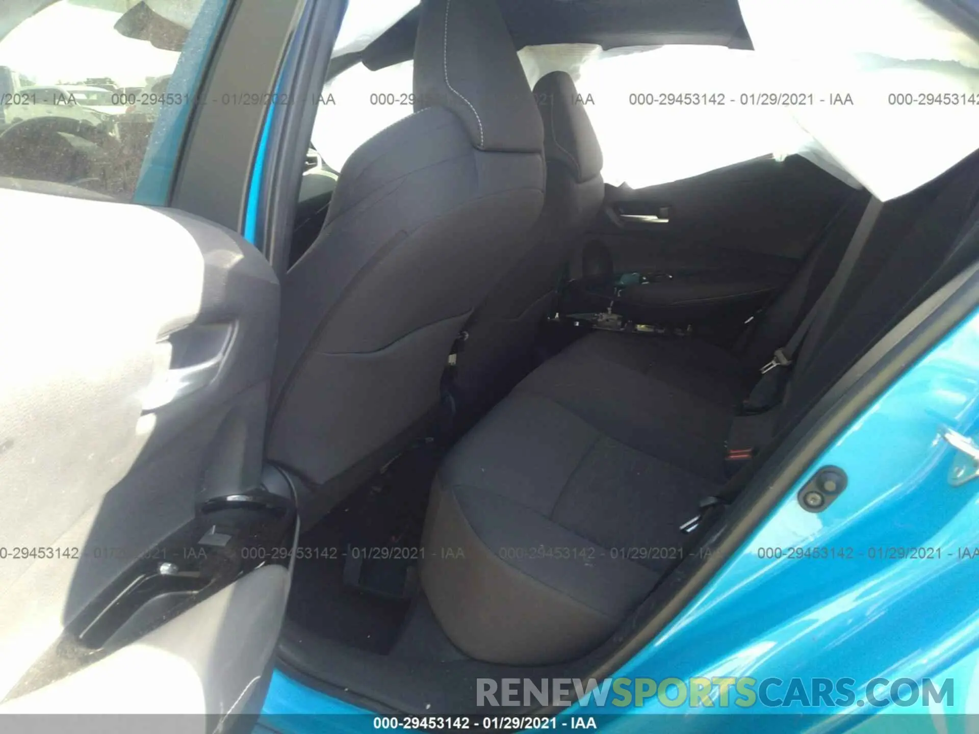 8 Photograph of a damaged car JTND4RBE3L3088804 TOYOTA COROLLA HATCHBACK 2020