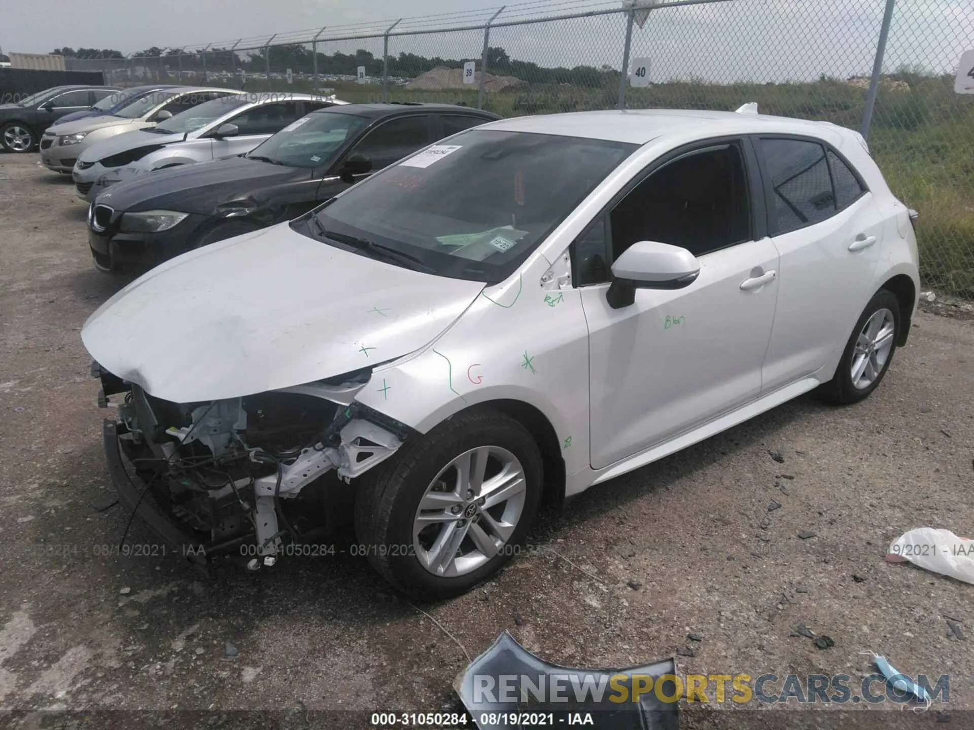 2 Photograph of a damaged car JTND4MBE6M3108936 TOYOTA COROLLA HATCHBACK 2021