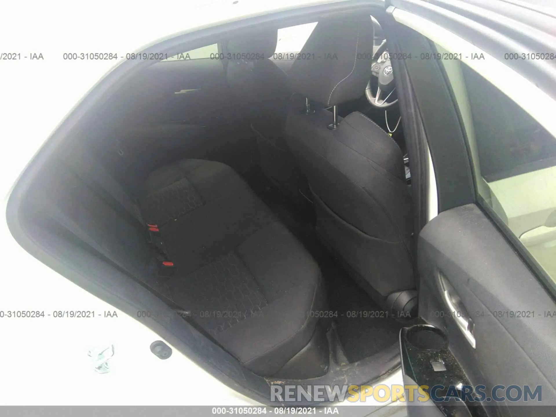 8 Photograph of a damaged car JTND4MBE6M3108936 TOYOTA COROLLA HATCHBACK 2021