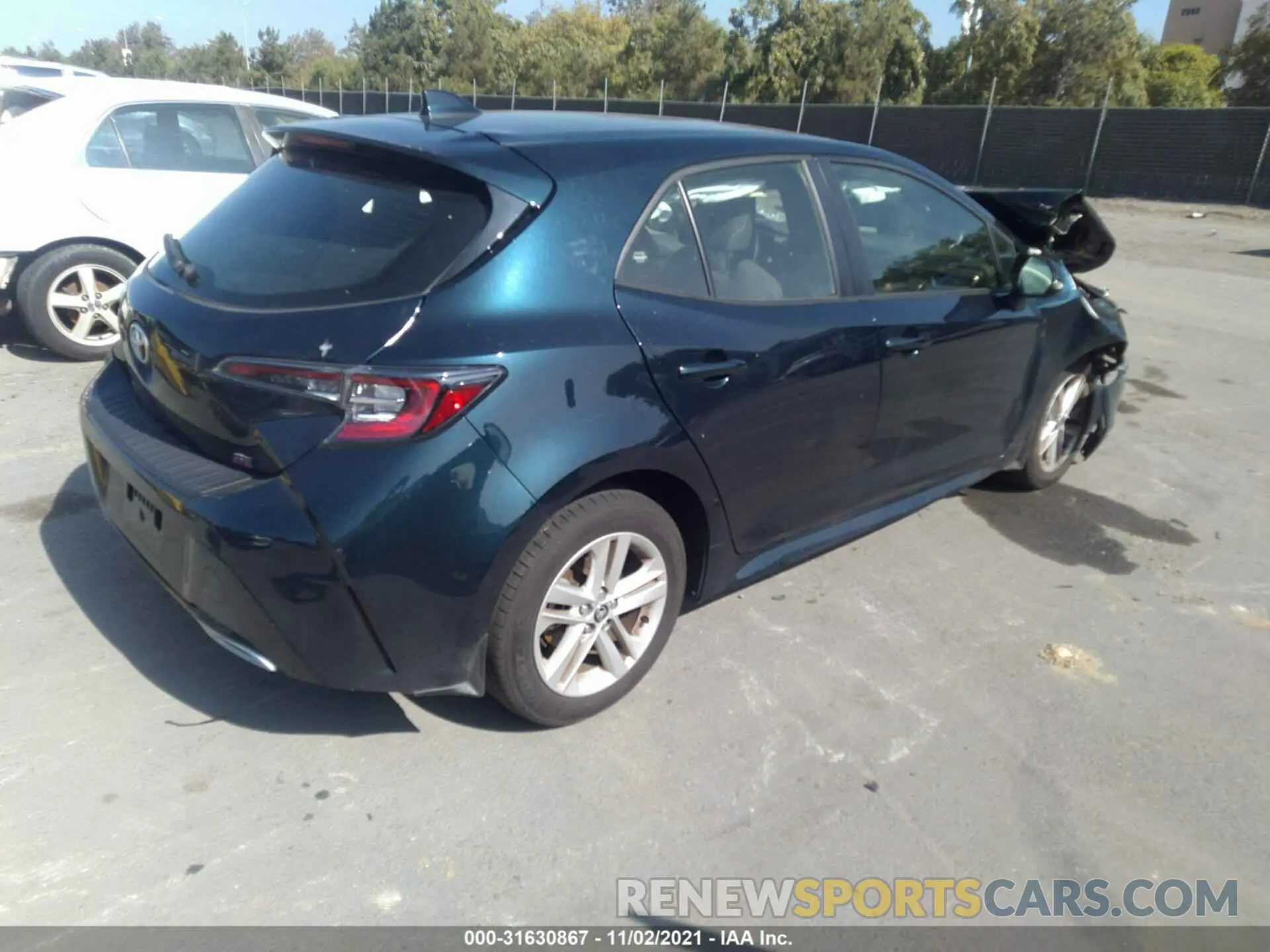 4 Photograph of a damaged car JTND4MBE6M3113103 TOYOTA COROLLA HATCHBACK 2021