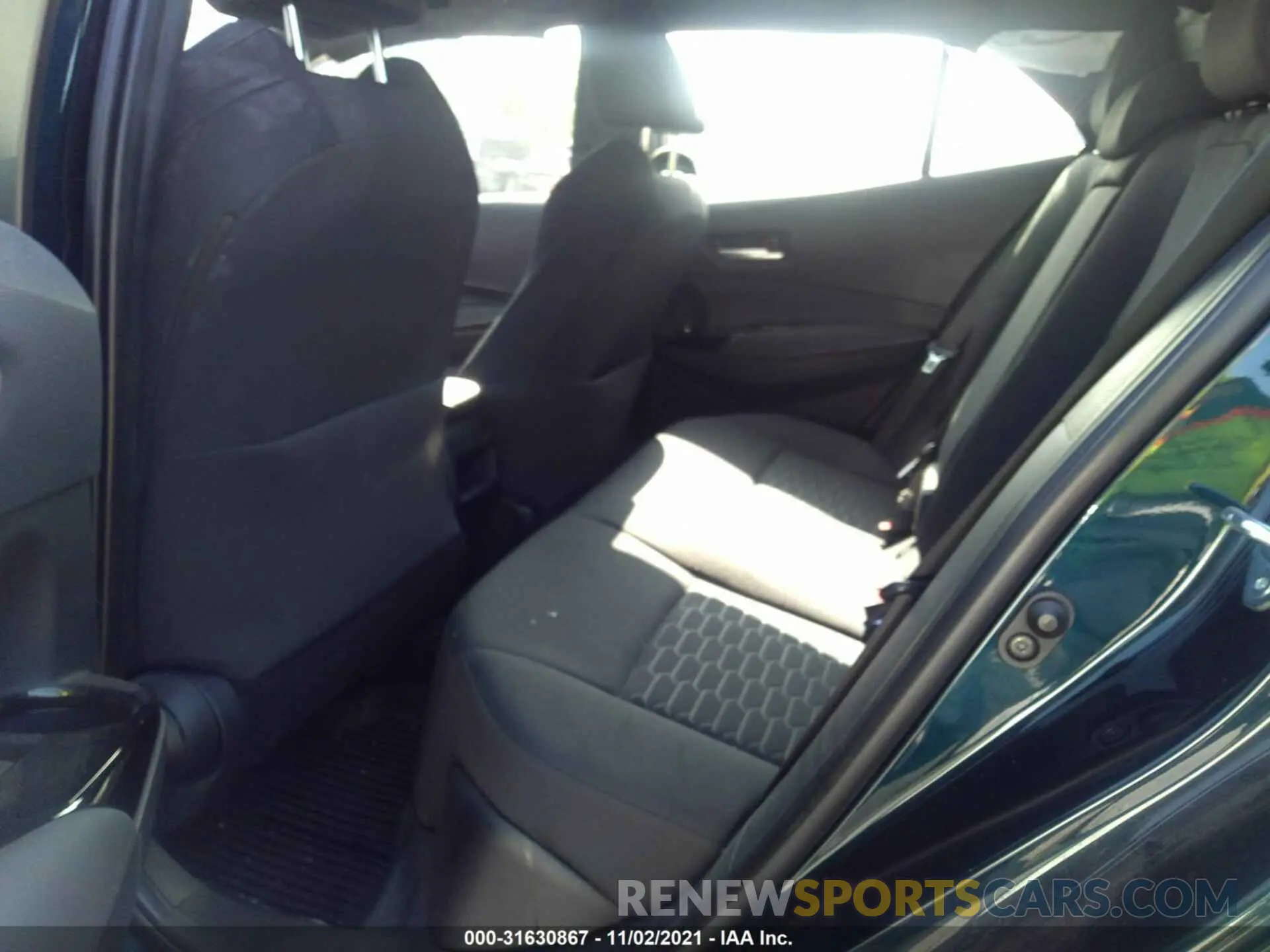 8 Photograph of a damaged car JTND4MBE6M3113103 TOYOTA COROLLA HATCHBACK 2021
