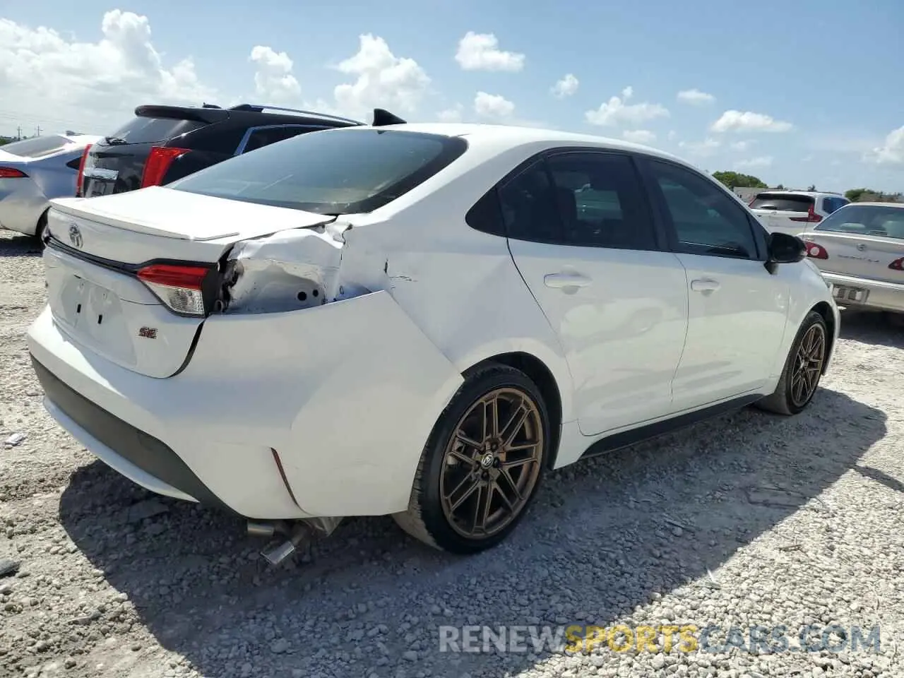 3 Photograph of a damaged car 5YFB4MCE3RP173879 TOYOTA COROLLA NI 2024
