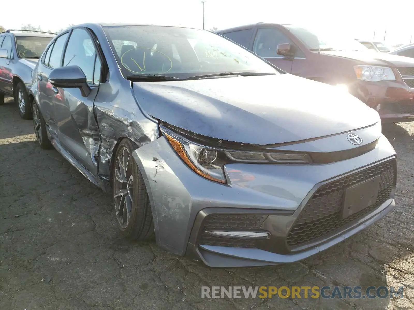 1 Photograph of a damaged car 5YFT4RCE5LP045300 TOYOTA COROLLA XS 2020