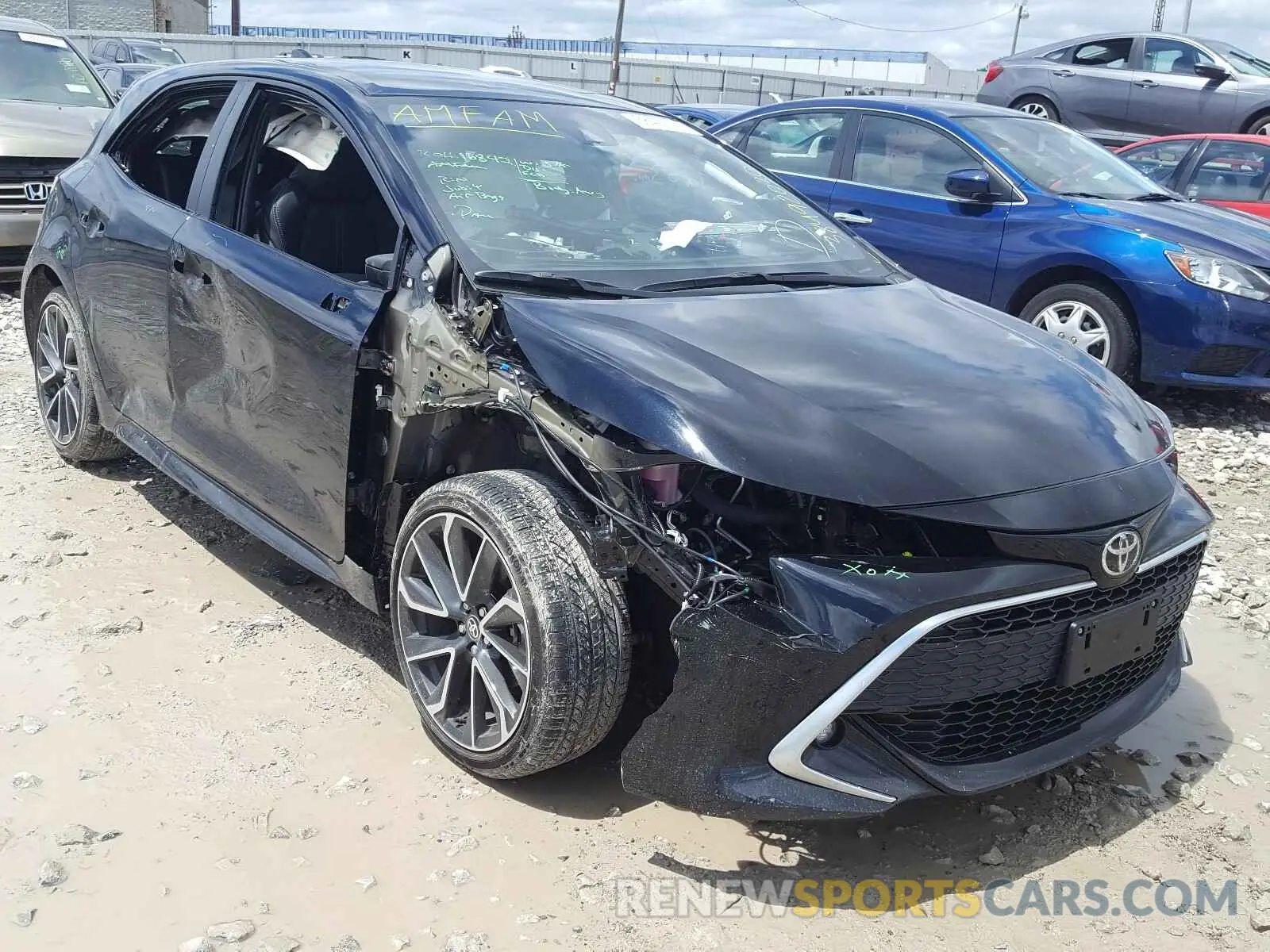 1 Photograph of a damaged car JTNA4RBE4L3073859 TOYOTA COROLLA XS 2020