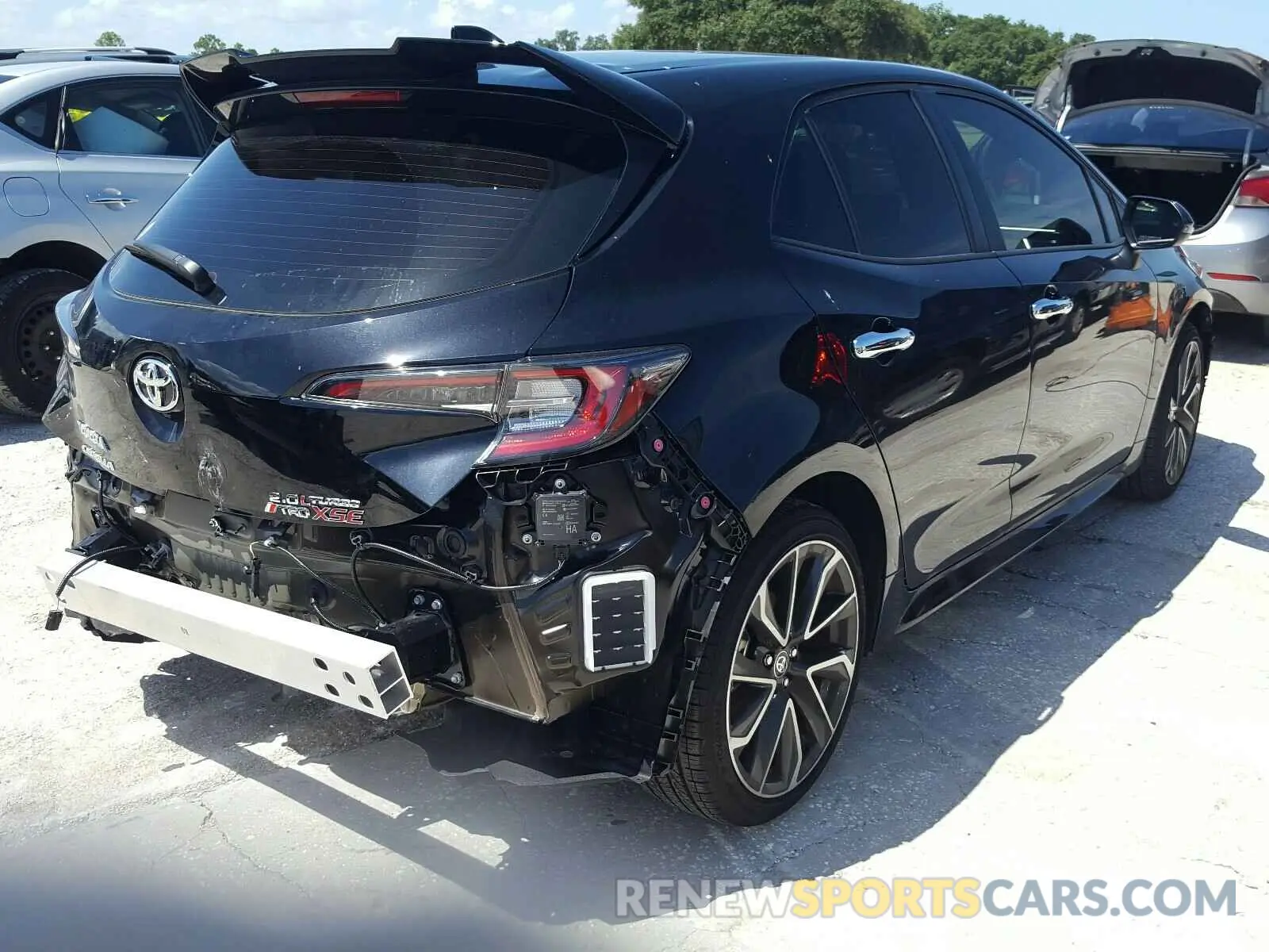 4 Photograph of a damaged car JTNC4RBE5L3083857 TOYOTA COROLLA XS 2020