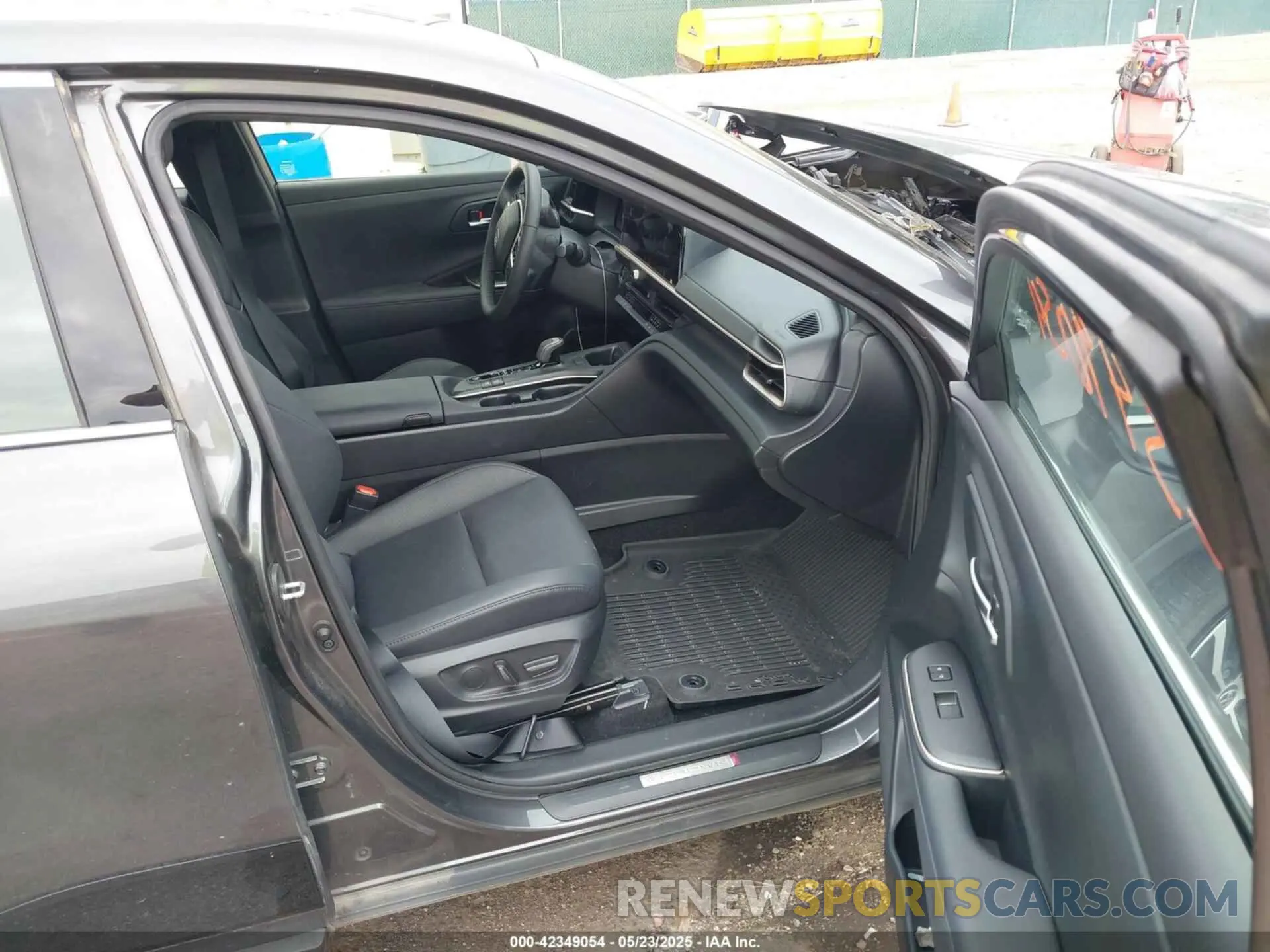 5 Photograph of a damaged car JTDAAAAF4P3005902 TOYOTA CROWN 2023