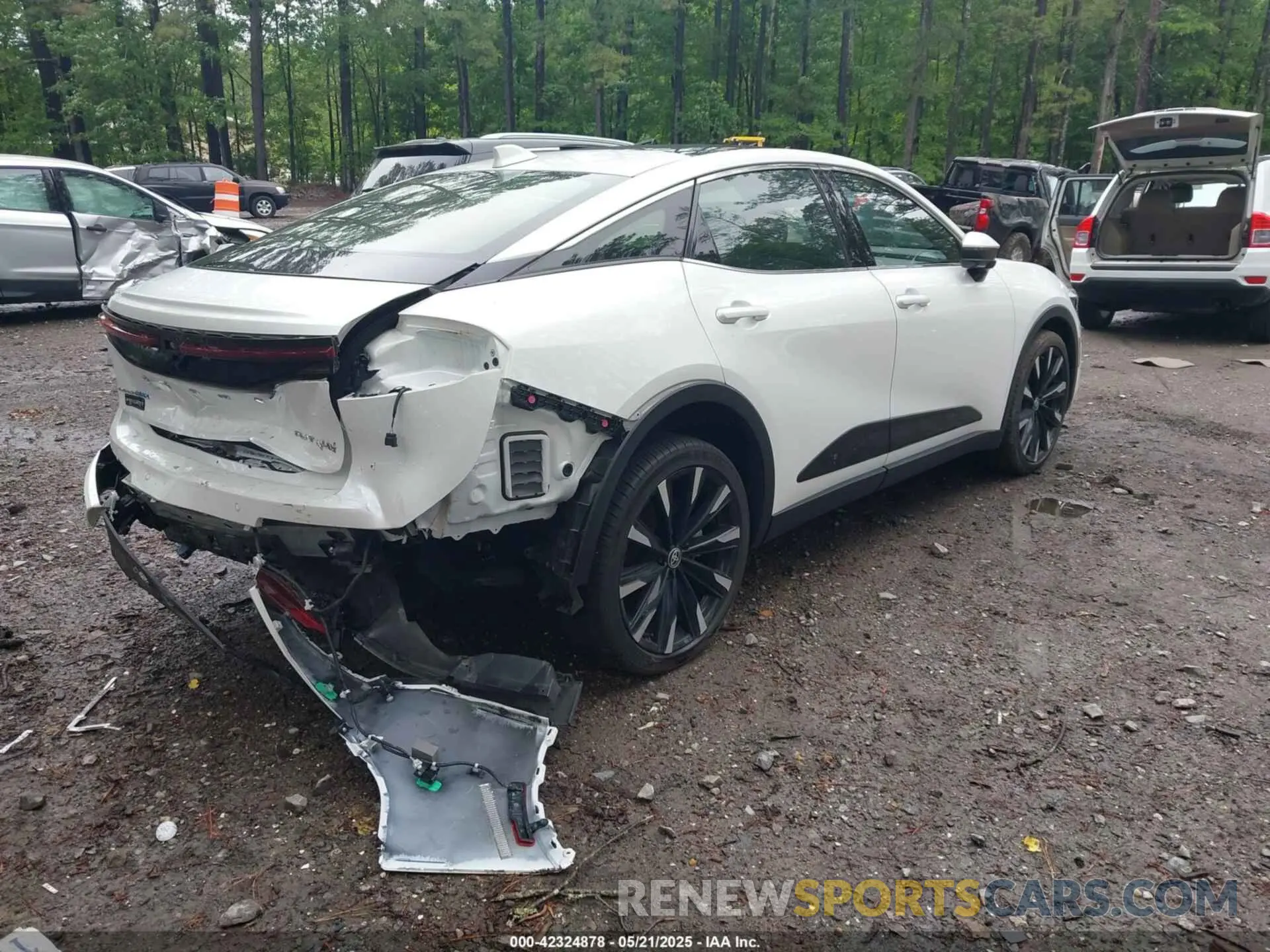 4 Photograph of a damaged car JTDAFAAF2P3001655 TOYOTA CROWN 2023