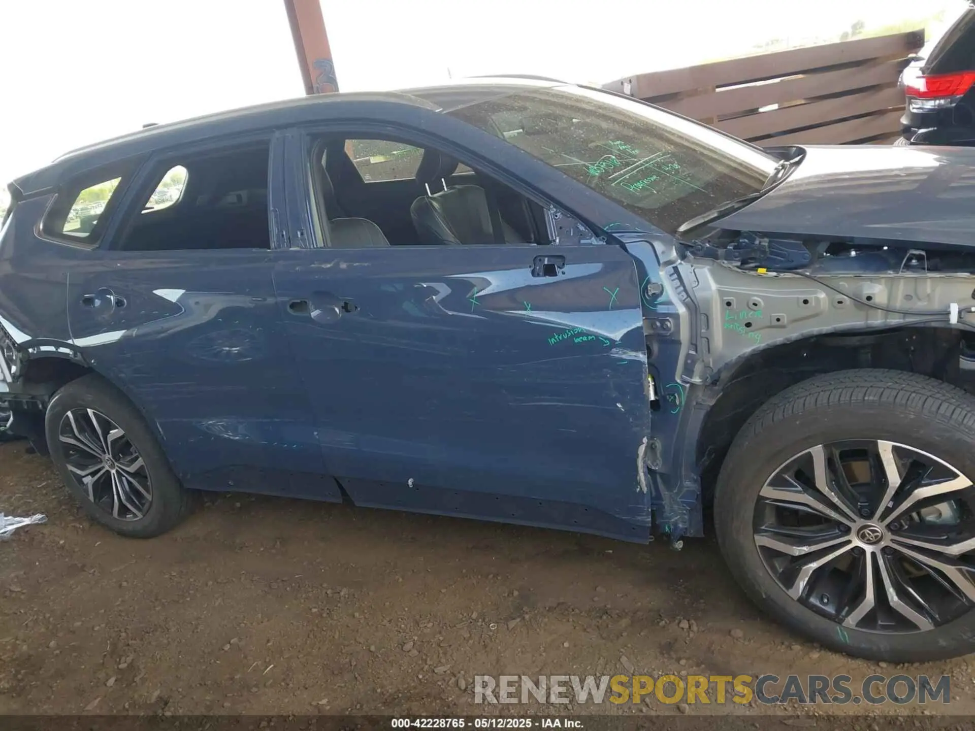 19 Photograph of a damaged car JTDACAAJ3S3003355 TOYOTA CROWN SIGNIA 2025