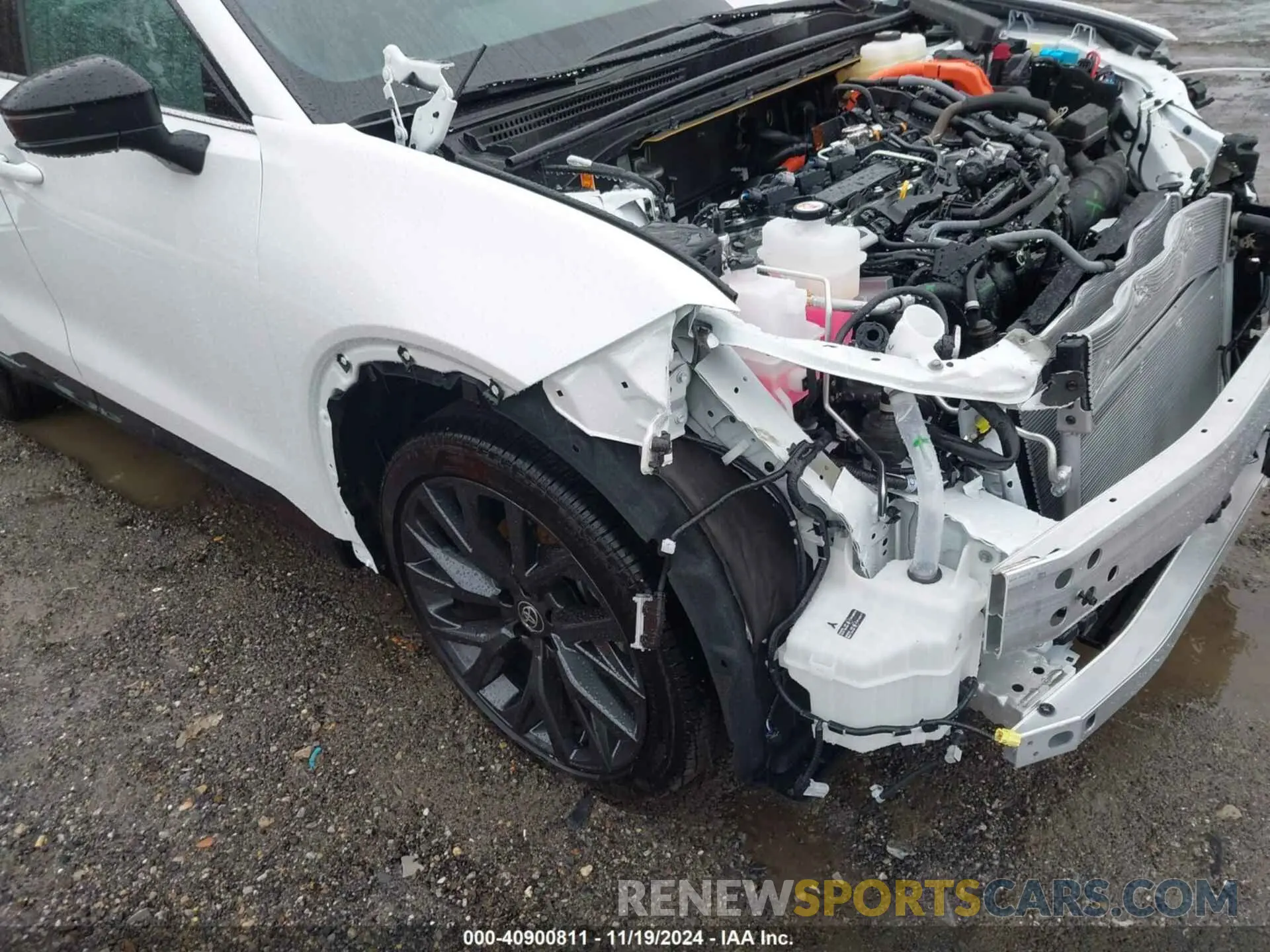 18 Photograph of a damaged car JTDACAAJ4S3001596 TOYOTA CROWN SIGNIA 2025