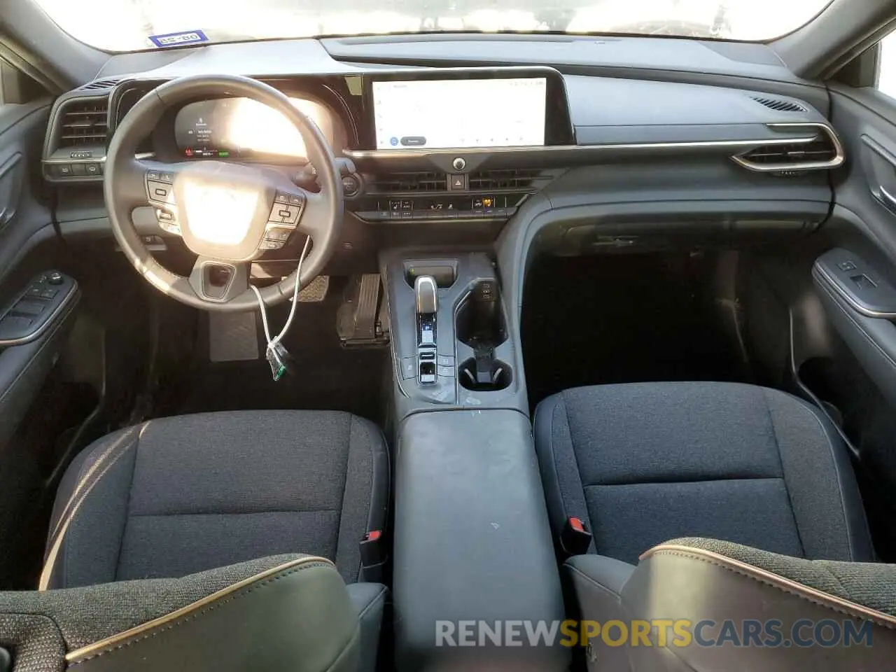 8 Фотография поврежденного автомобиля JTDAAAAF9P3010397 TOYOTA CROWN XLE 2023