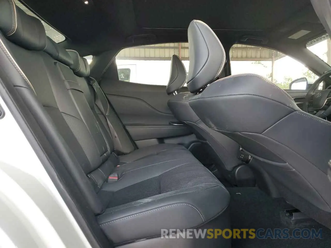 10 Photograph of a damaged car JTDAAAAF3R3020345 TOYOTA CROWN XLE 2024